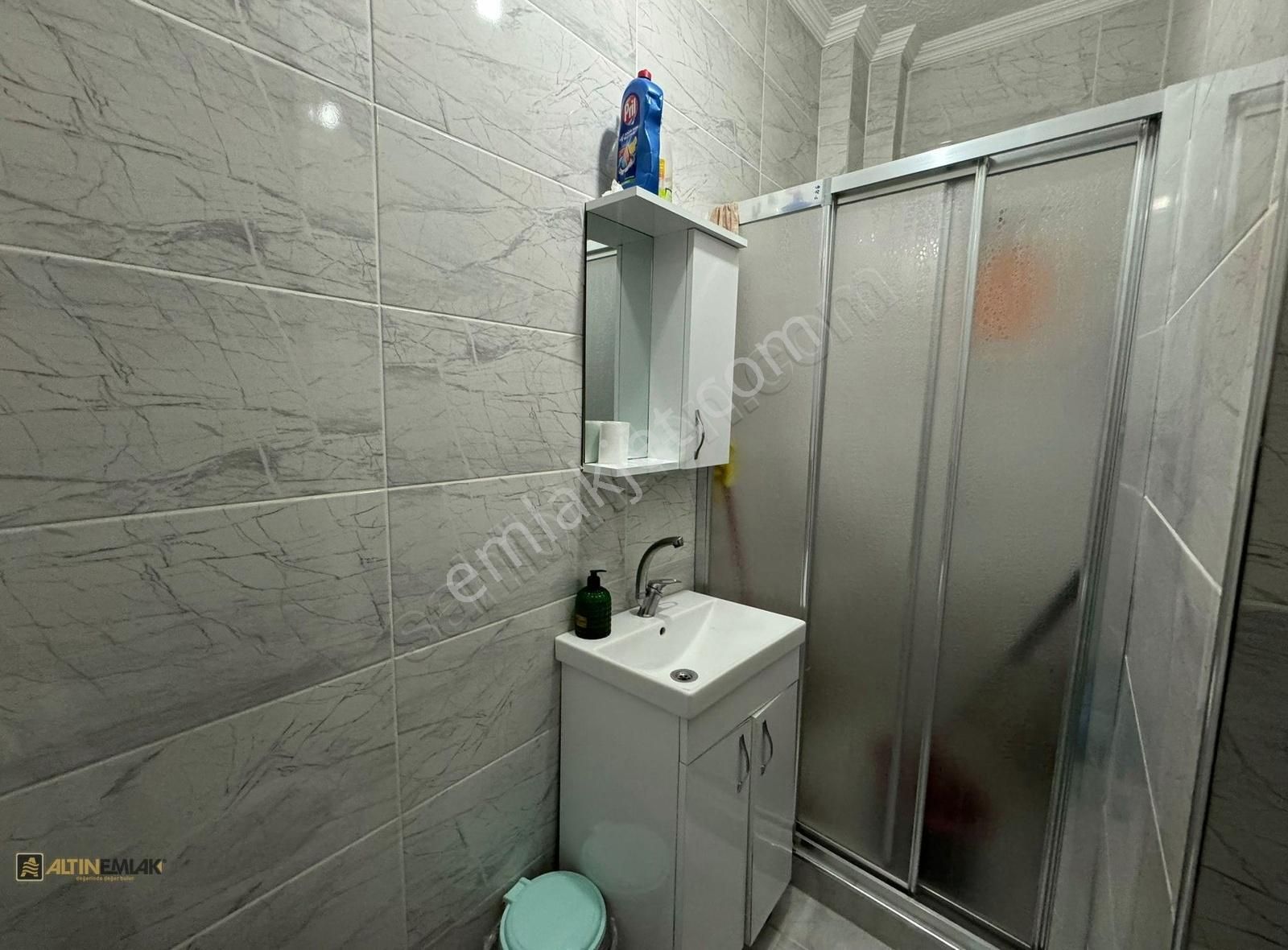 İçi Yenilenmiş Yatırımlık 2+1 Daire - Görsel 35