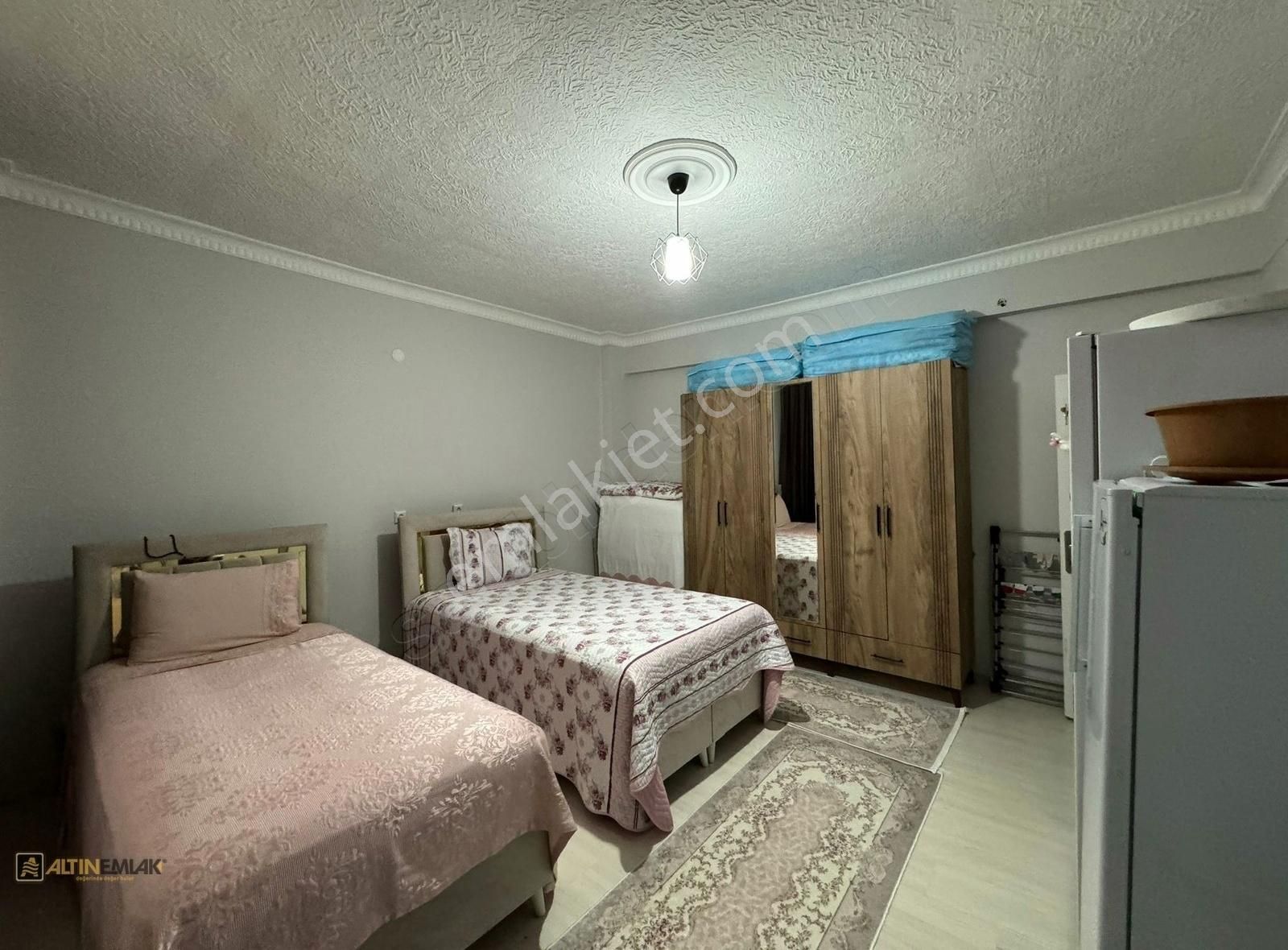 İçi Yenilenmiş Yatırımlık 2+1 Daire - Görsel 26