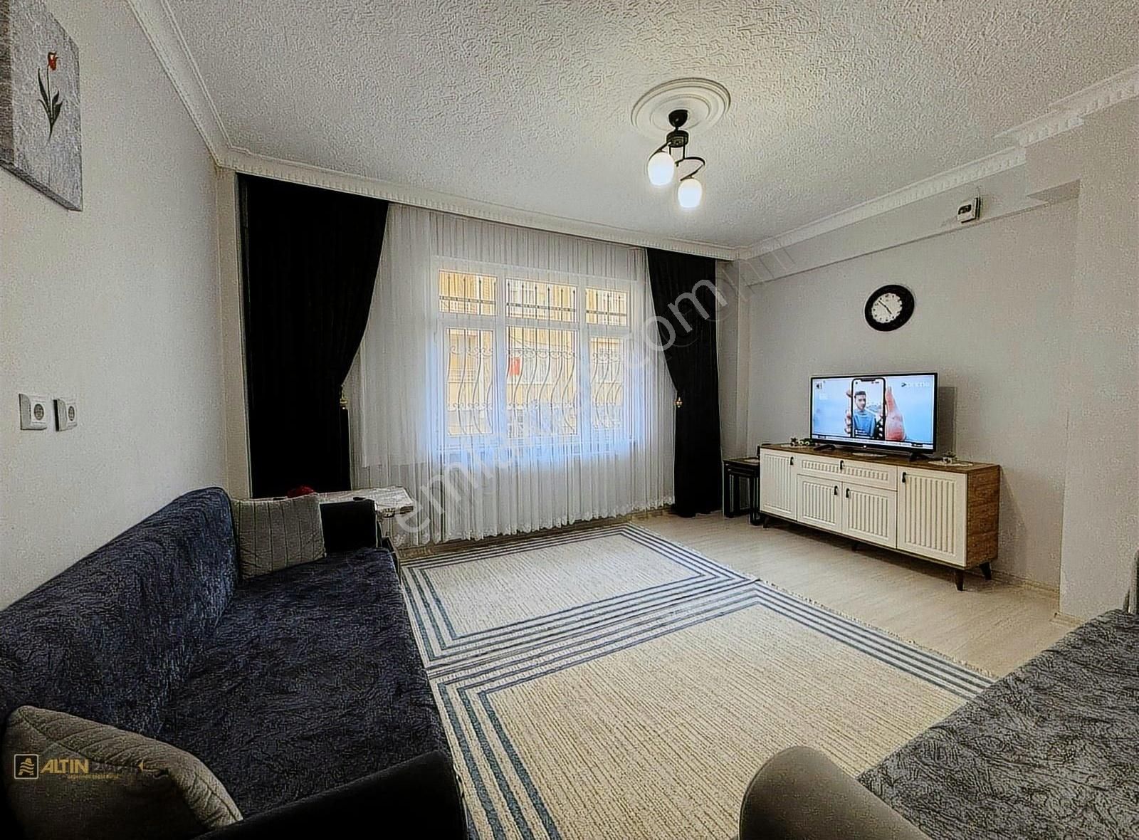 İçi Yenilenmiş Yatırımlık 2+1 Daire - Görsel 9