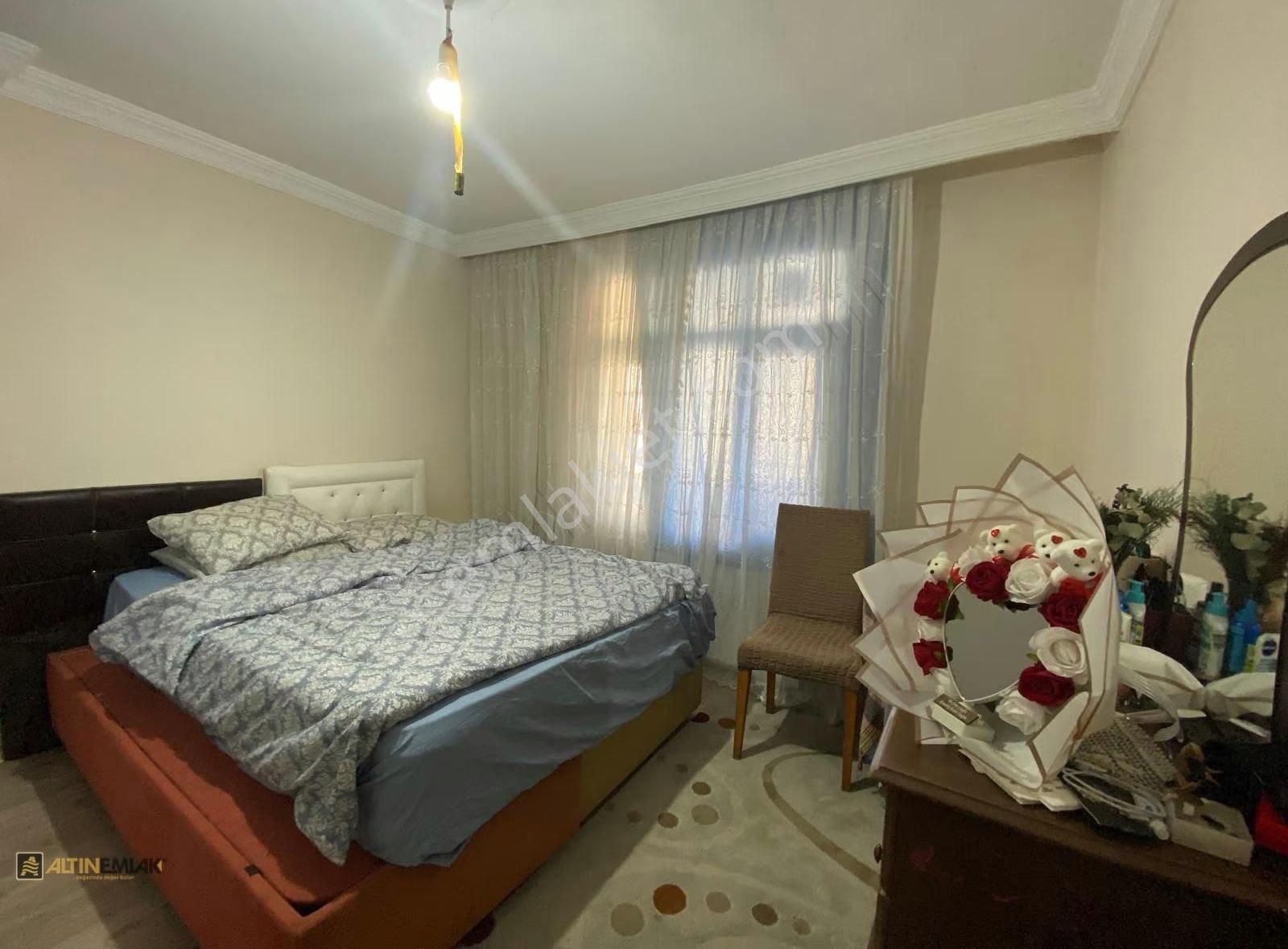 Küçükçekmece Mehmet Akif Mah. Merkezi Konumda Satılık 2+1 Daire - Görsel 16