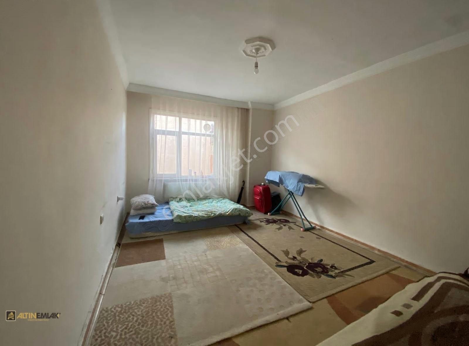 Küçükçekmece Mehmet Akif Mah. Merkezi Konumda Satılık 2+1 Daire - Görsel 26