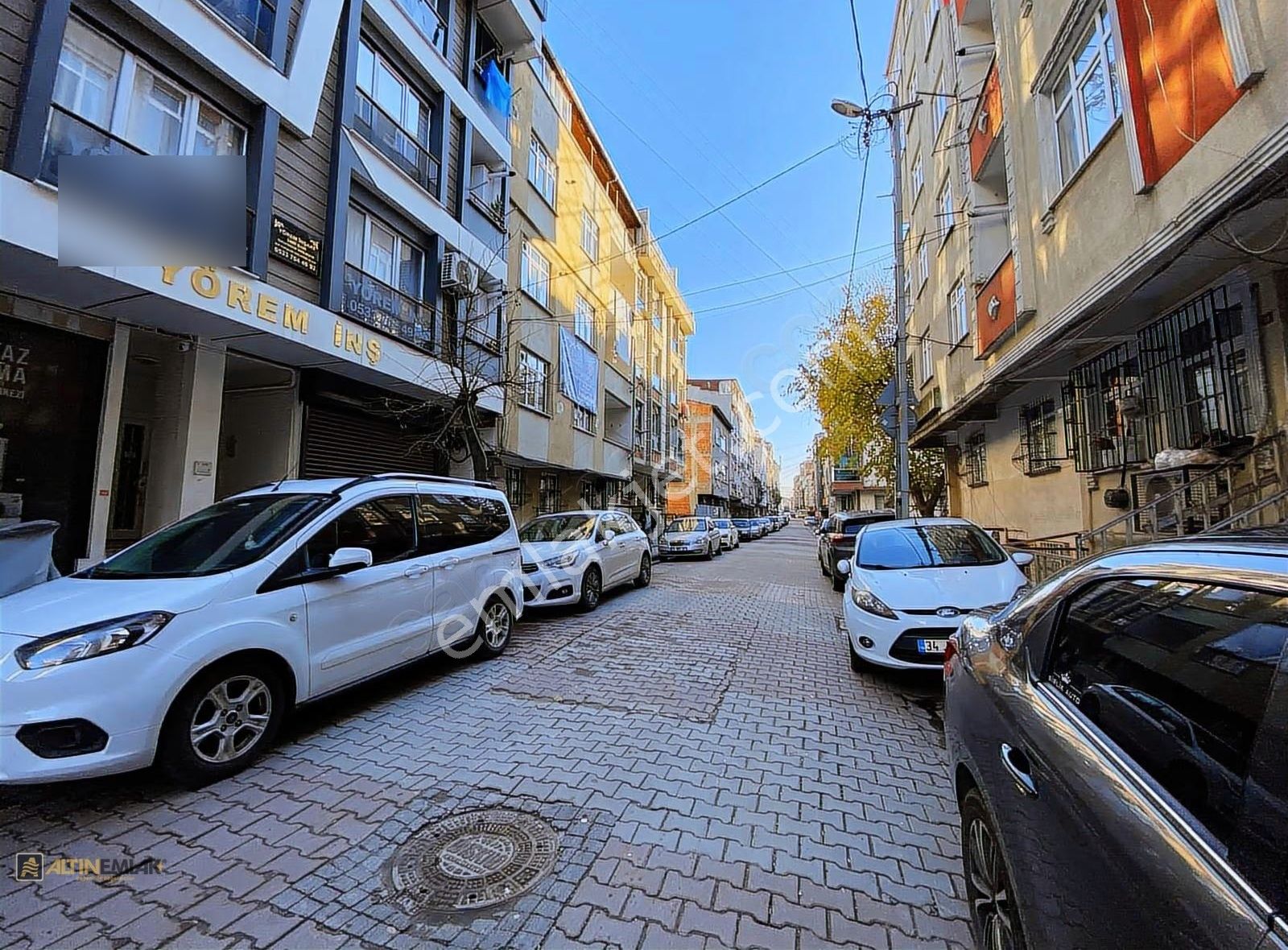 Küçükçekmece Mehmet Akif Mah. Merkezi Konumda Satılık 2+1 Daire