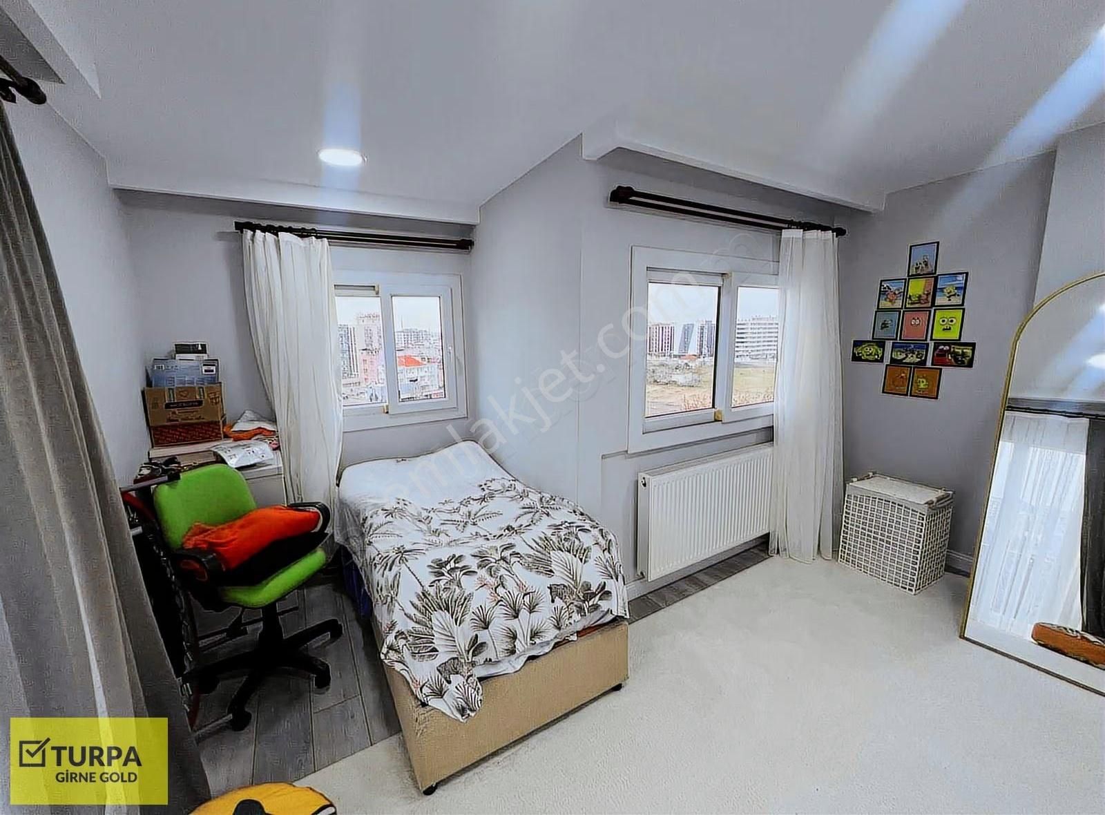 Çiğli Balatçık 4 Cephe Şehir Manzara İçi Yapılı Katda Tek Daire - Görsel 3