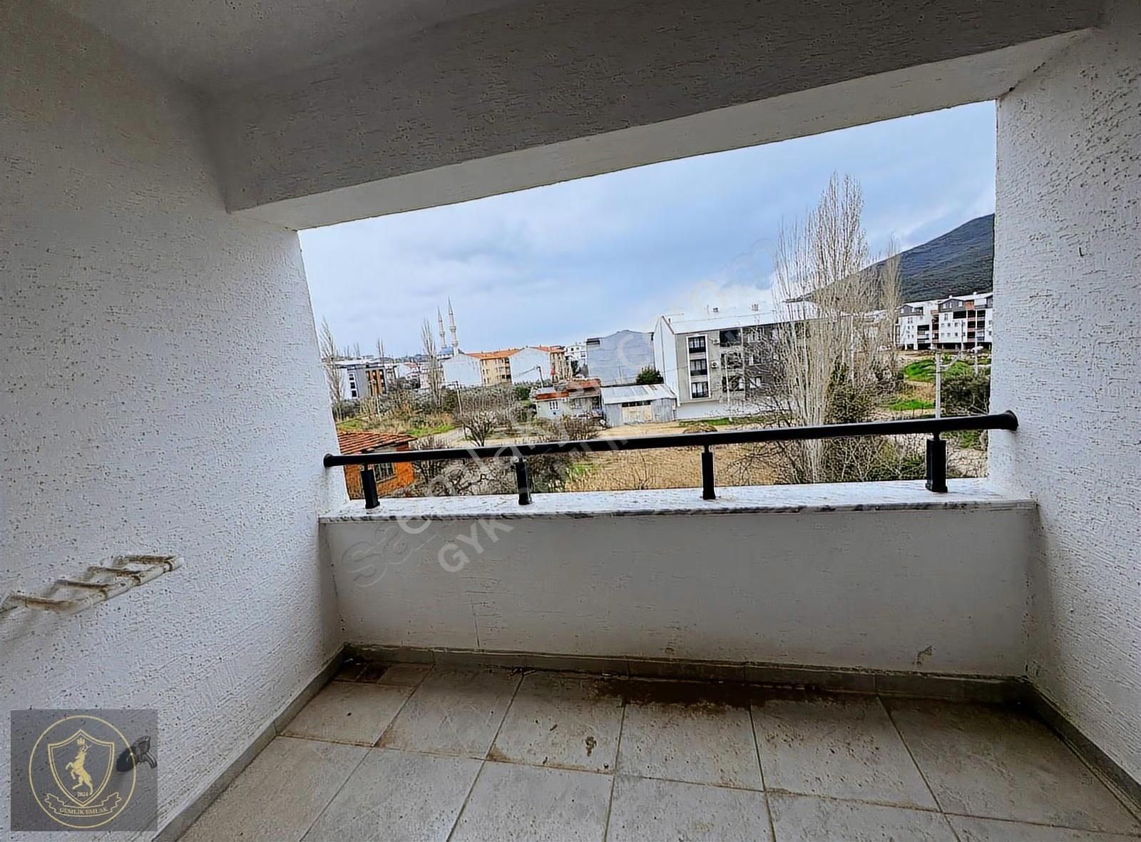 Gemlik Emlaktan Fırsat Daire Asansörlü Binada 3+1 Dubleks - Görsel 31