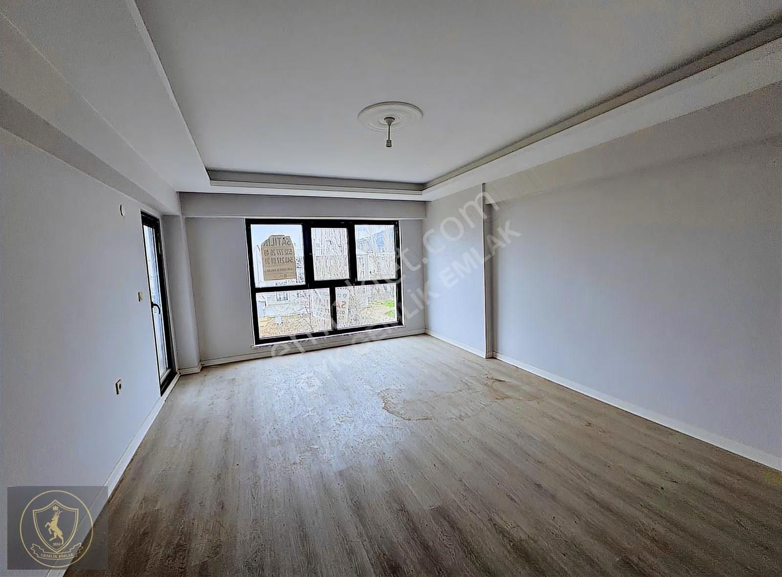 Gemlik Emlaktan Fırsat Daire Asansörlü Binada 3+1 Dubleks - Görsel 35