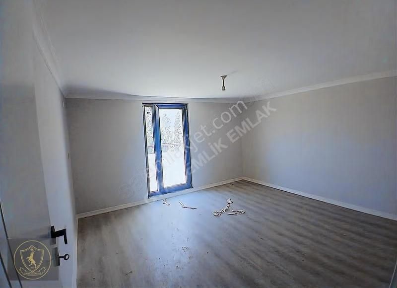 Gemlik Emlaktan Fırsat Daire Asansörlü Binada 3+1 Dubleks - Görsel 2