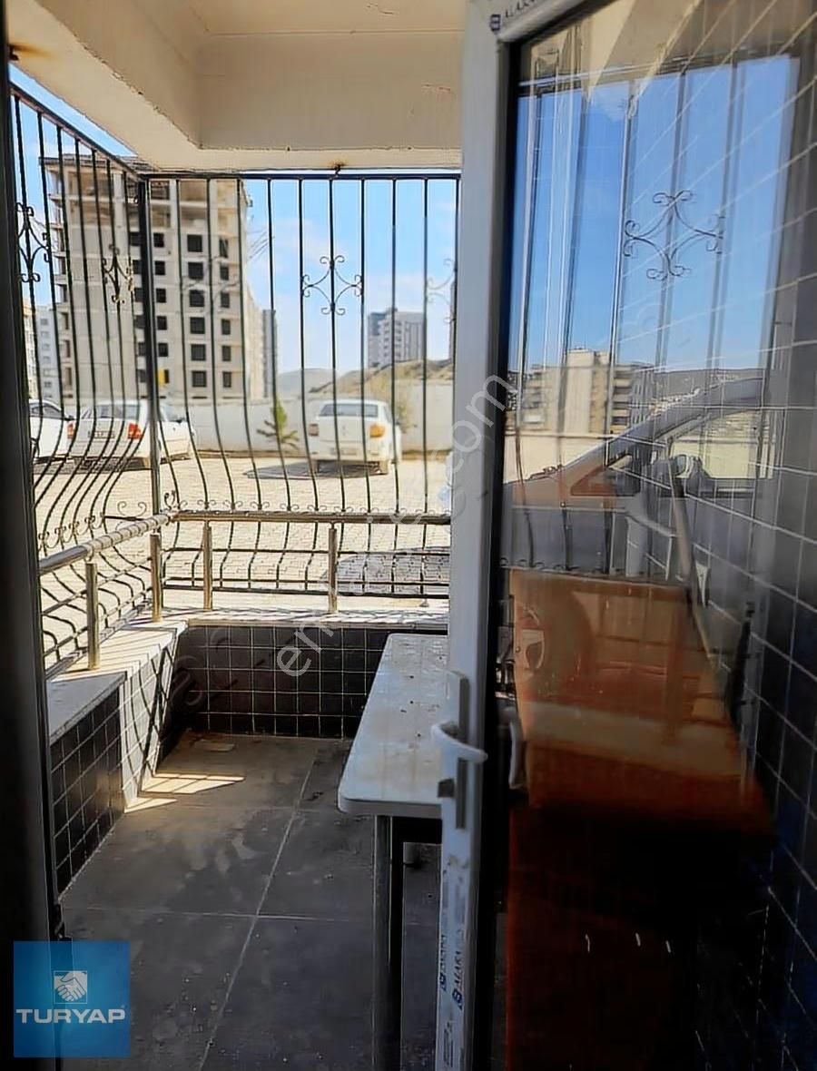 Turyap Gayrimenkul Dan Satılık Daıre Acil İkici 35 De Giriş Kat - Görsel 14