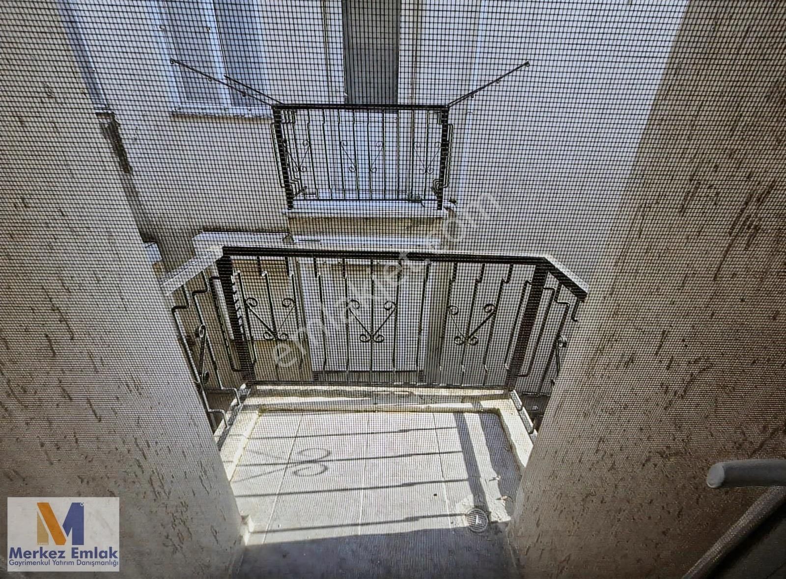 Merkez'den Denize 100 Mt Mesafede 3+1 Yatırımlık Daire Fırsatı - Görsel 17