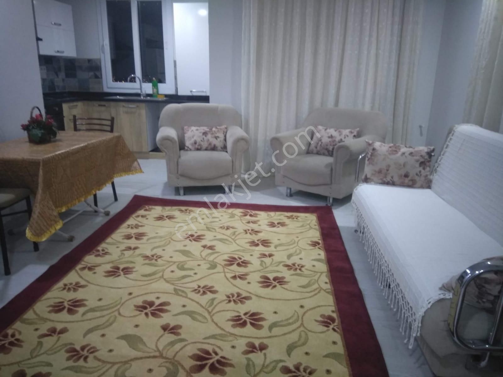 Adana Çarkıparede Stadyum Yakınında Eşyalı Eşyaları Yeni Kiralık Fırsat Daire