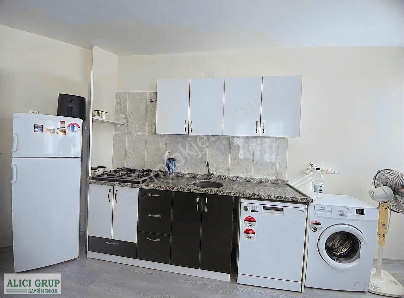 Ptt Mah. Kiralık Full Eşyalı 1+1 - Görsel 3