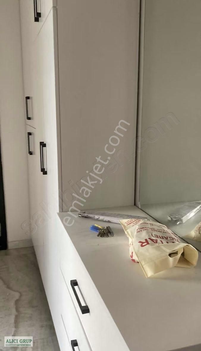 Geniş-doğalgazlı 3+1 Kapalı Mutfak-havuzlu Site İçerisinde - Görsel 4