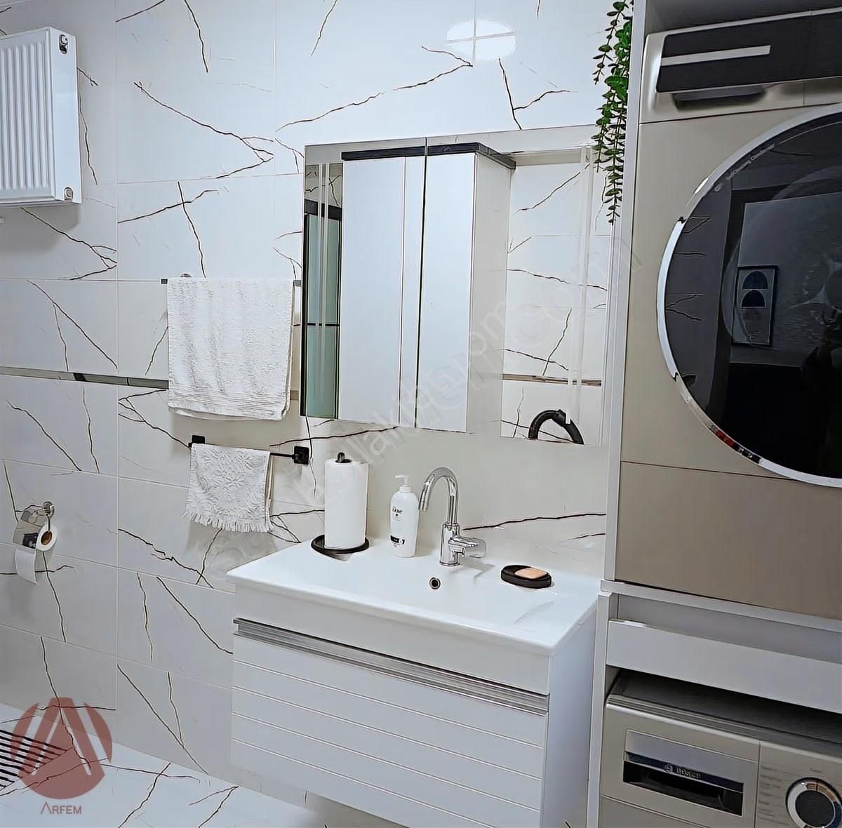 Çankaya, Harbiye Mah. Niğde Sok. Lüks Yapılı 3+1 Satılık - Görsel 2