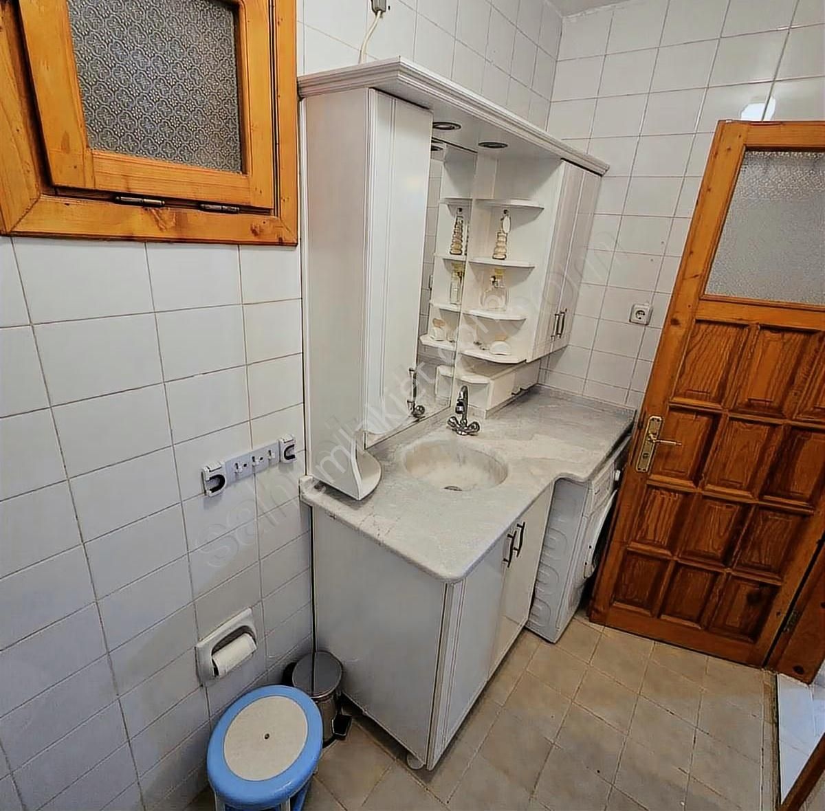 Pelitköy Sahilde Denize Ve Sosyal Tesislere Çok Yakın Yazlık - Görsel 2