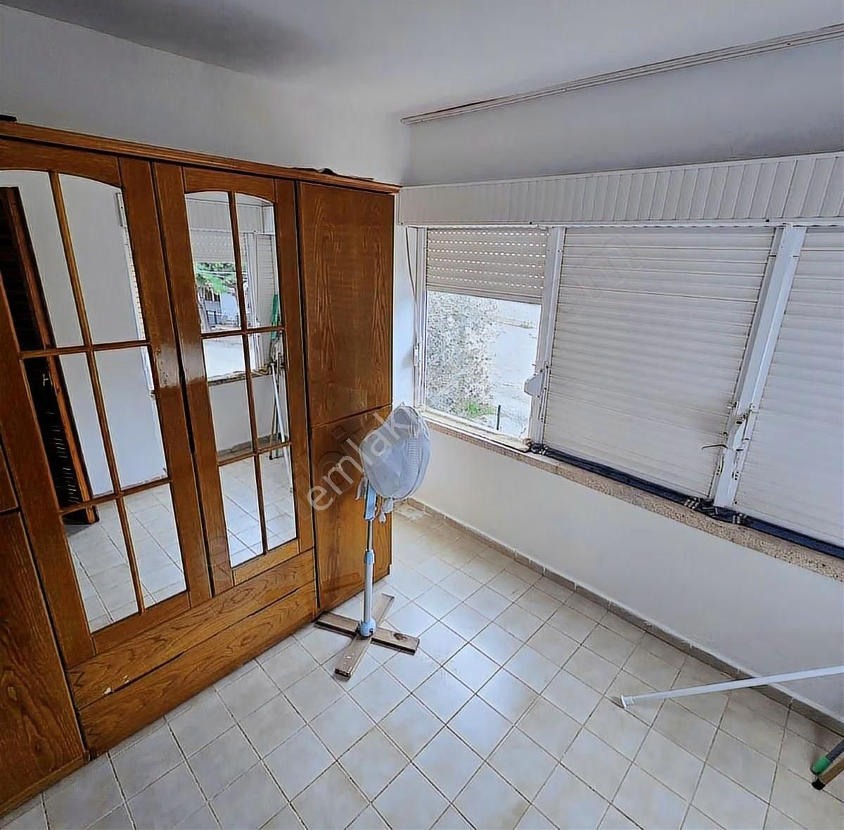 Pelitköy Sahilde Denize Ve Sosyal Tesislere Çok Yakın Yazlık - Görsel 32