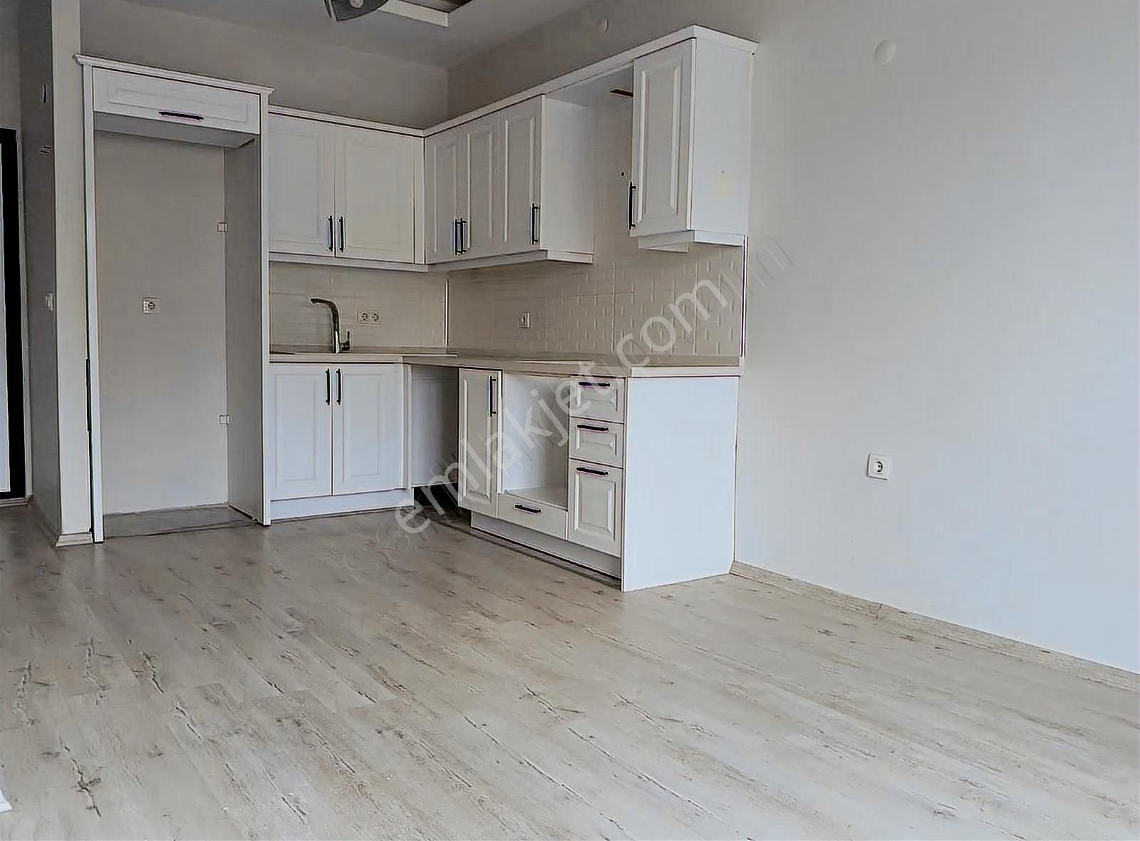 Foça Haciveli'de Tam Merkezde Asansörlü 2+1 Dubleks Daire - Görsel 19