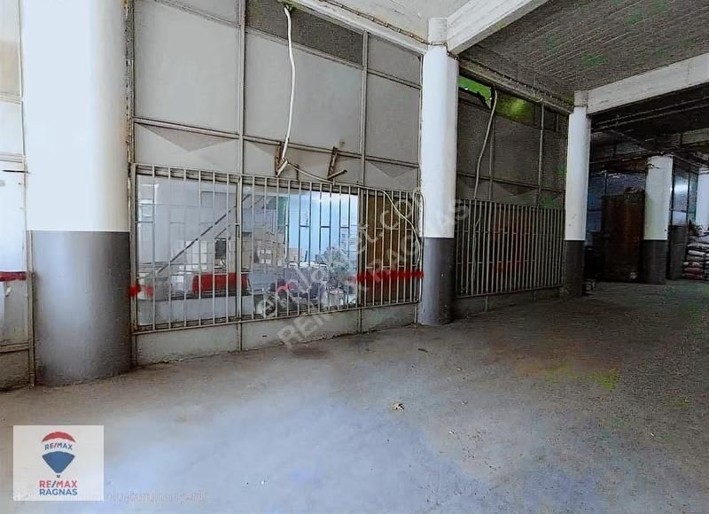Topçular Apek Üretmende Ana Cadde Üzerinde Kiralık Dükkan - Görsel 5