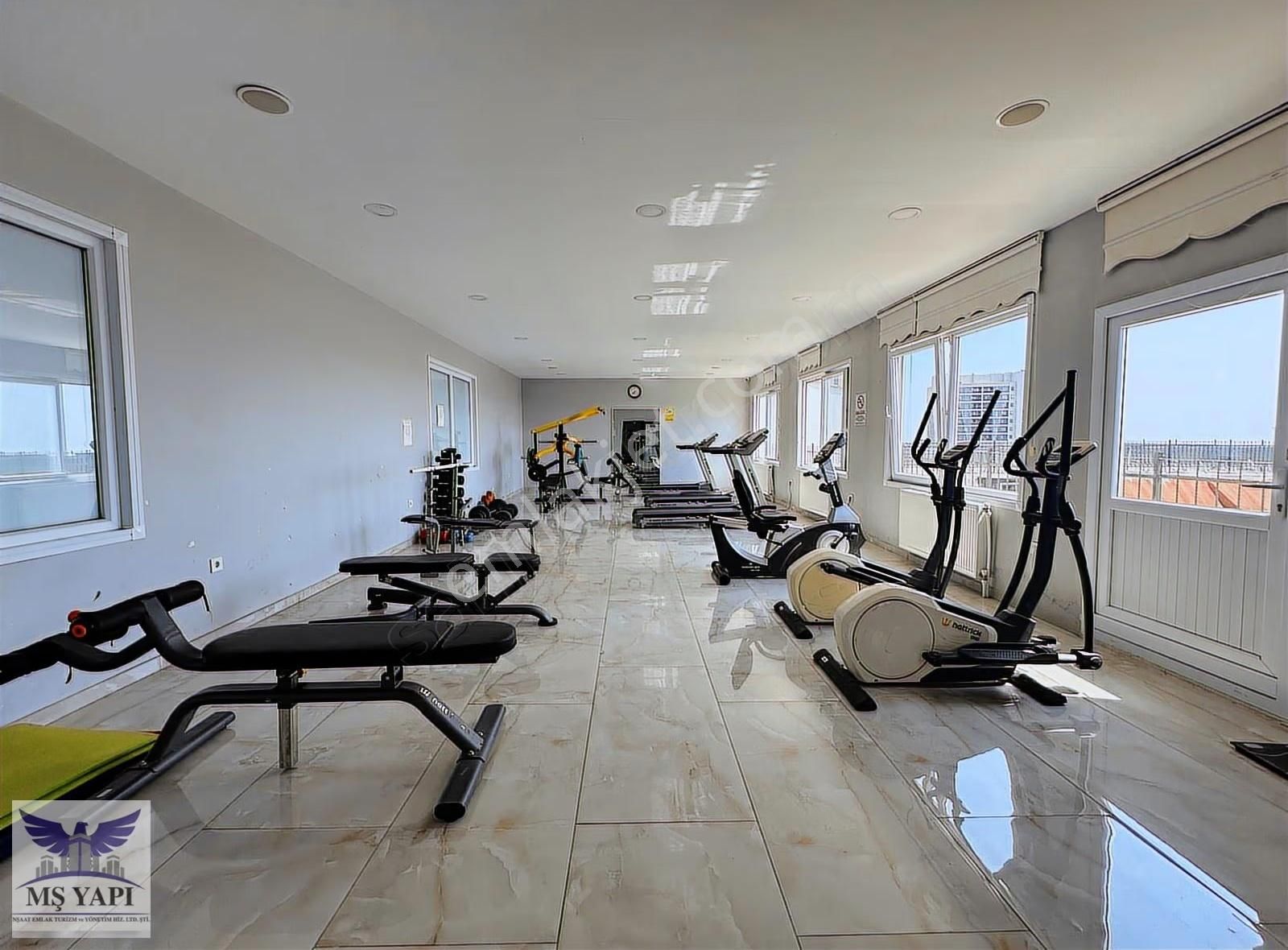 Ulaşıma 10 Dk Siteiçi Temiz Kullanışlı 1+1 Eşyalı Kiralık - Görsel 12