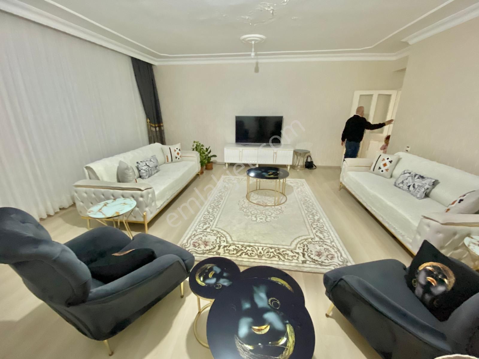 Musa Anter Caddesinde 4+1 Ferah Cepheli Satılık Fırsat Daire! - Görsel 10