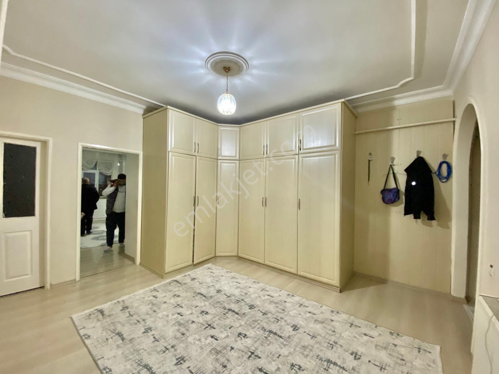 Musa Anter Caddesinde 4+1 Ferah Cepheli Satılık Fırsat Daire! - Görsel 28