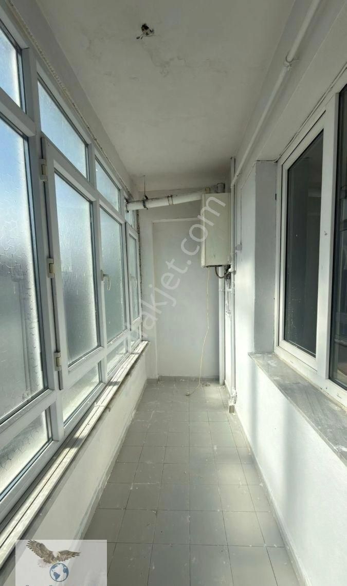 Avcılar Cihangirde Geniş 3+2 Kiralık Daire - Görsel 19