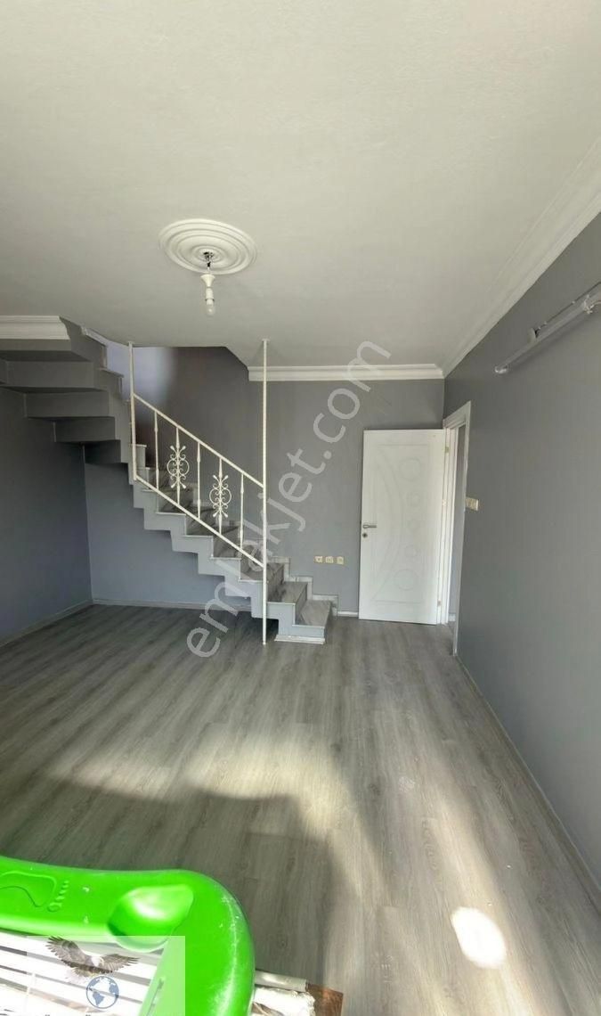 Avcılar Cihangirde Geniş 3+2 Kiralık Daire - Görsel 9