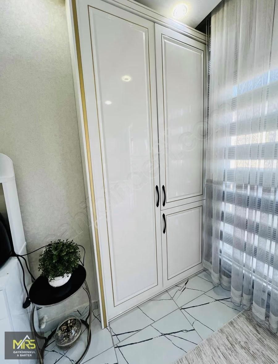 Yalınayak Serinevlerde 3 Katlı 125 Net Oturum - Görsel 9