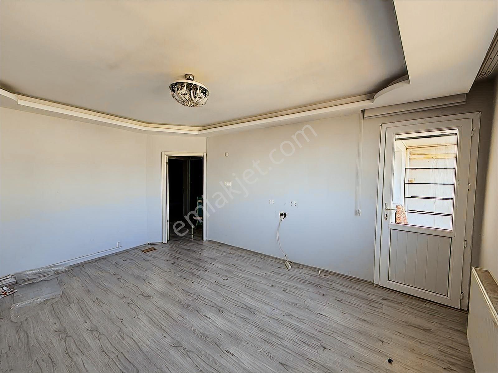 İzmir Bozyaka Sevgi Mahallesinde Masrafsız 2+1 Daire - Görsel 8