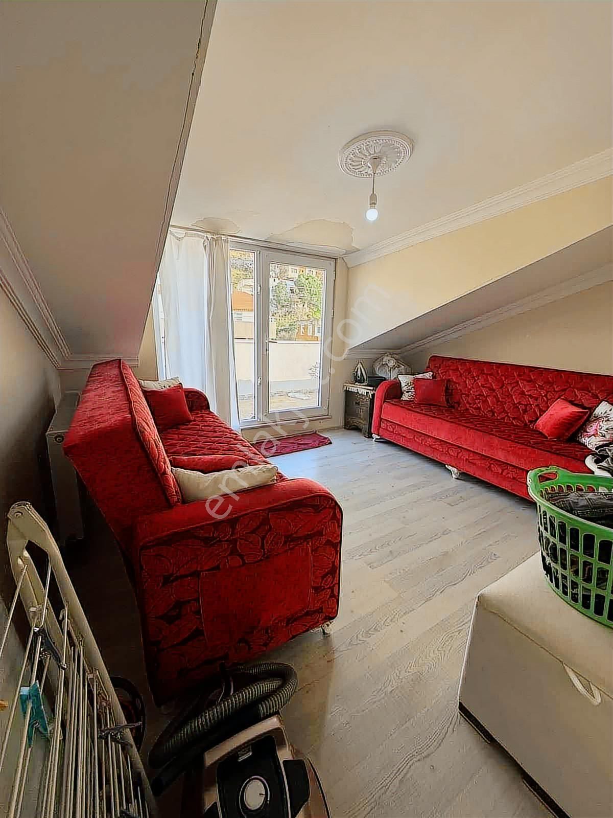 Adem Kapalı Pazarına Yakın Asansör Lü 4+1 Üst Dubleksimiz - Görsel 18