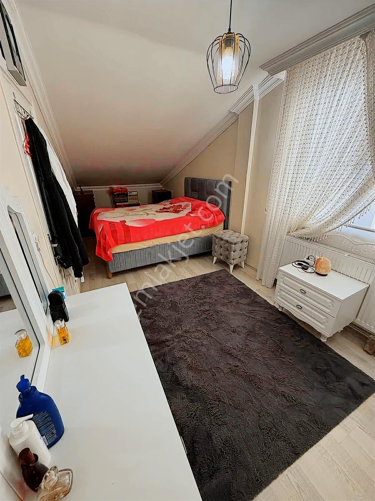 Adem Kapalı Pazarına Yakın Asansör Lü 4+1 Üst Dubleksimiz - Görsel 15