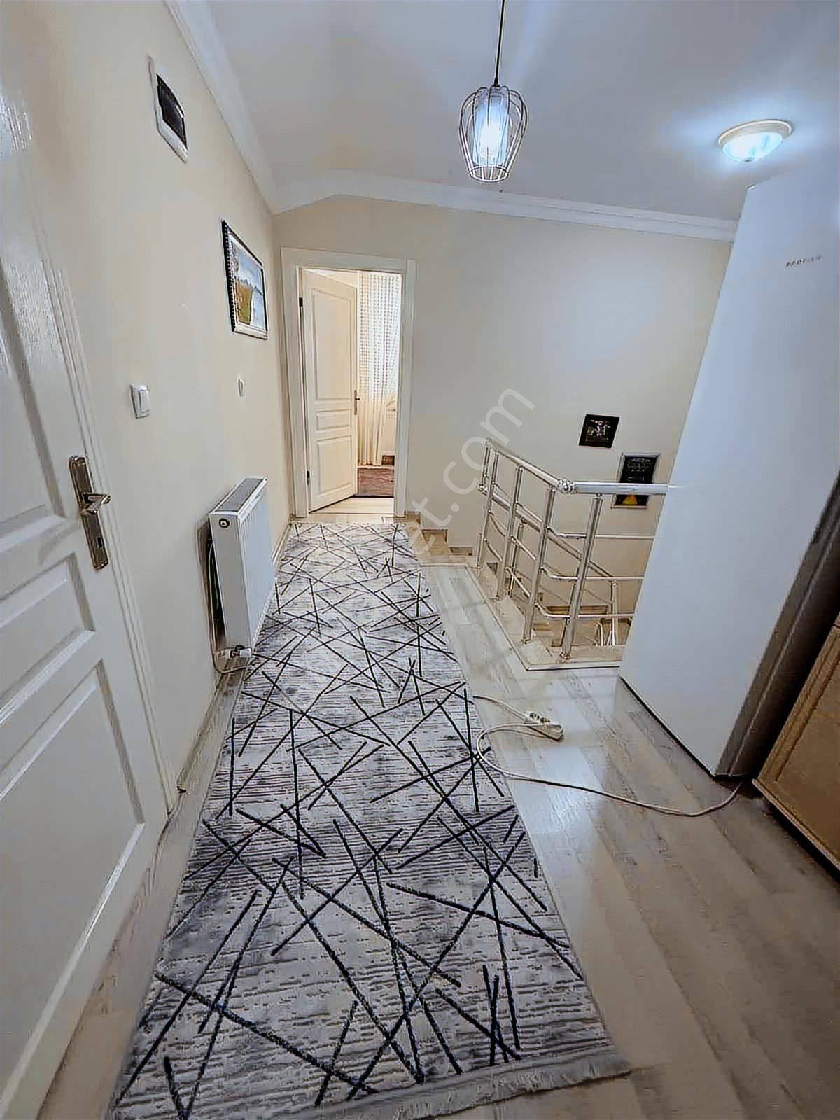 Adem Kapalı Pazarına Yakın Asansör Lü 4+1 Üst Dubleksimiz - Görsel 12