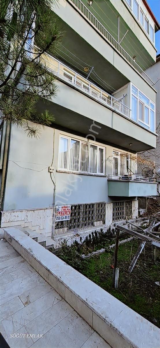 Şehir Merkezinde Satılık 3+1 Afjetli - Görsel 2