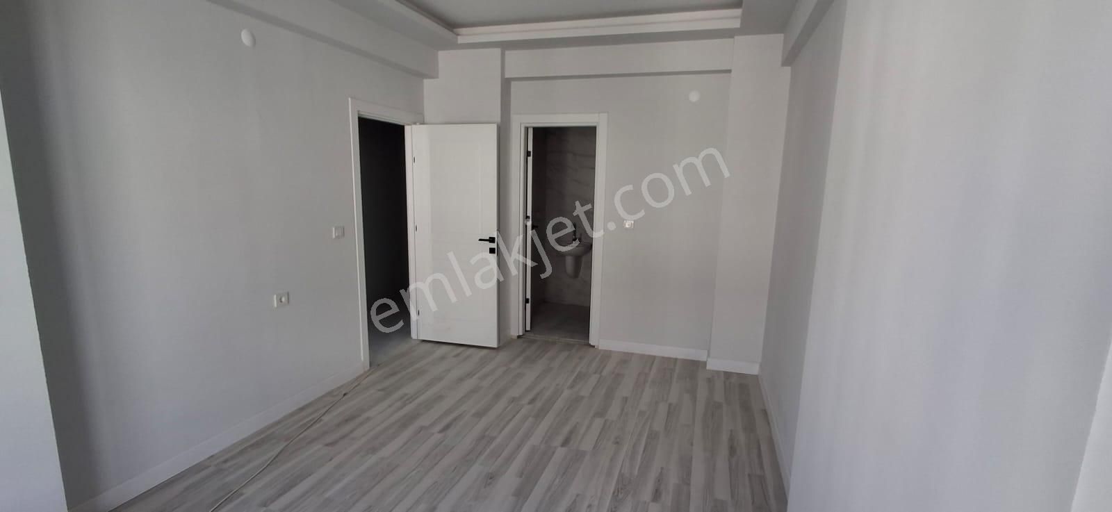 Akgün Kurumsaldan İlyasköy'de Caddeye Cephe Satılık 2+1 Daireler - Görsel 13