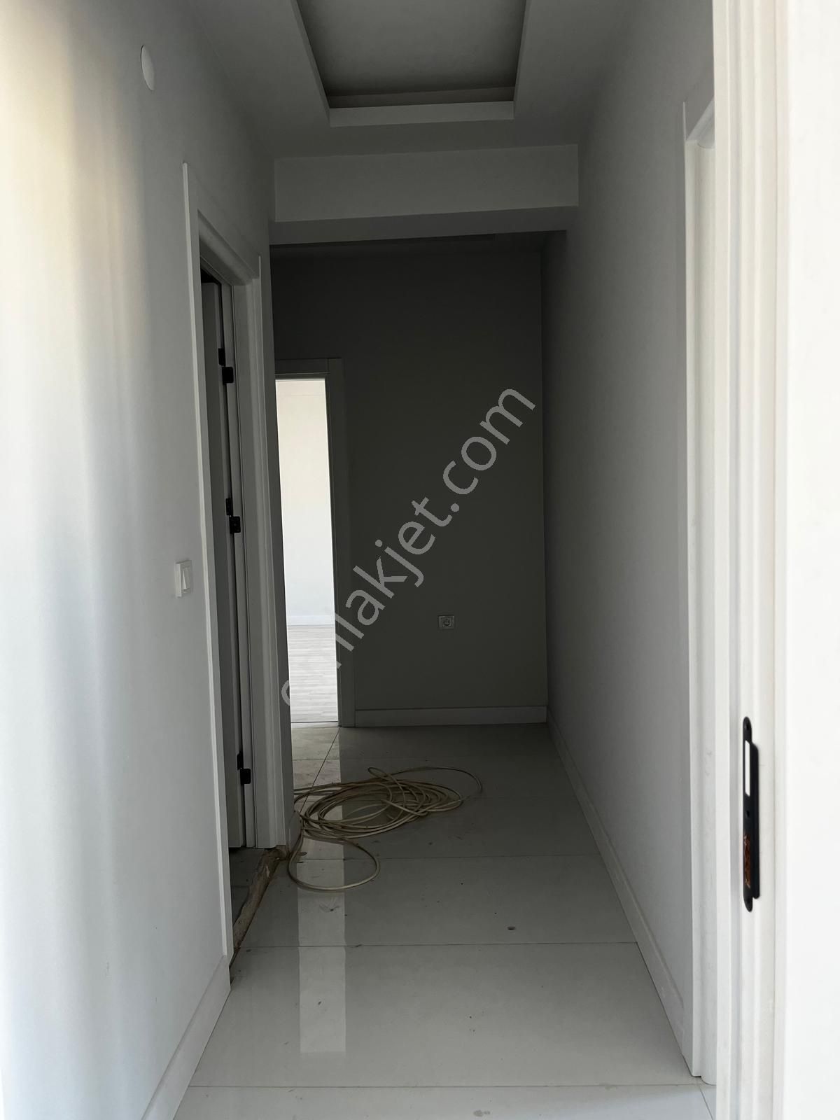 Akgün Kurumsaldan İlyasköy'de Caddeye Cephe Satılık 2+1 Daireler - Görsel 5