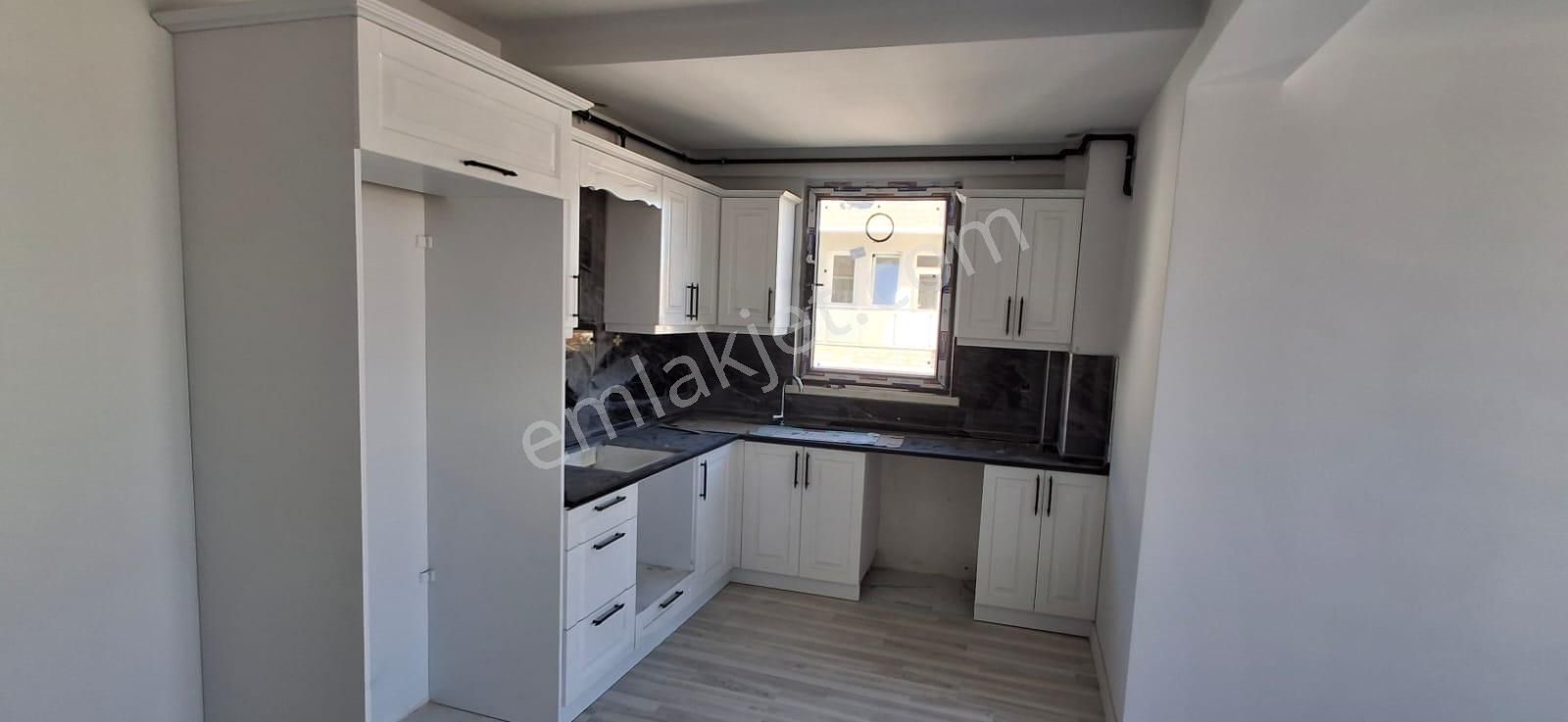 Akgün Kurumsaldan İlyasköy'de Caddeye Cephe Satılık 2+1 Daireler - Görsel 12