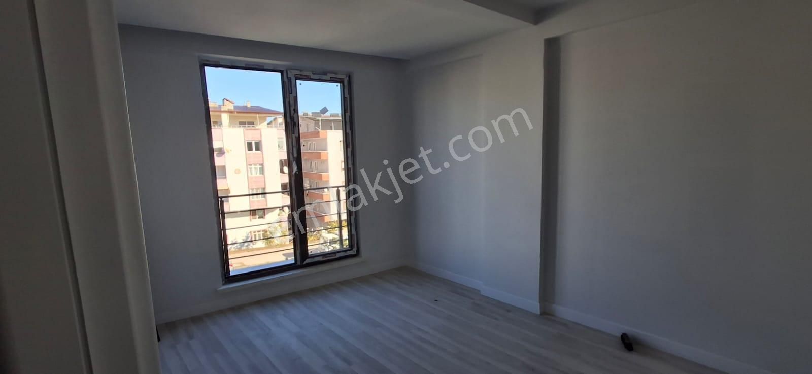 Akgün Kurumsaldan İlyasköy'de Caddeye Cephe Satılık 2+1 Daireler - Görsel 15