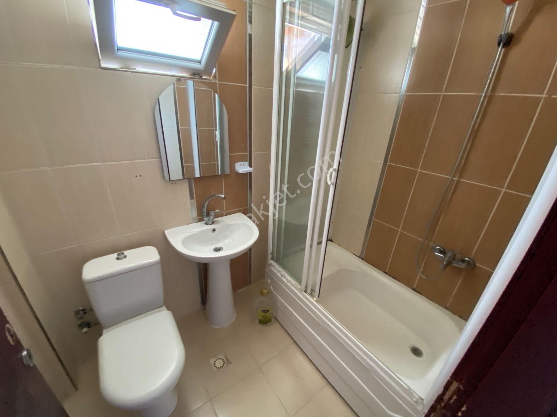 Elvanda Satılık 3+1 Teras Asansörlü Güneş İçinde - Görsel 28