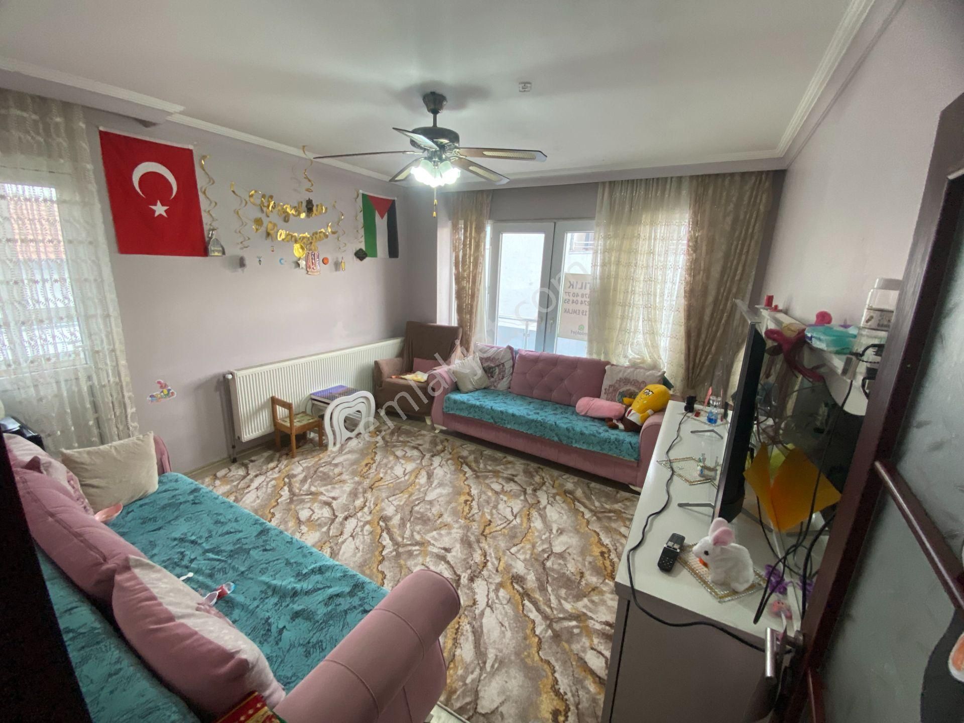 Elvanda Satılık 3+1 Teras Asansörlü Güneş İçinde - Görsel 6