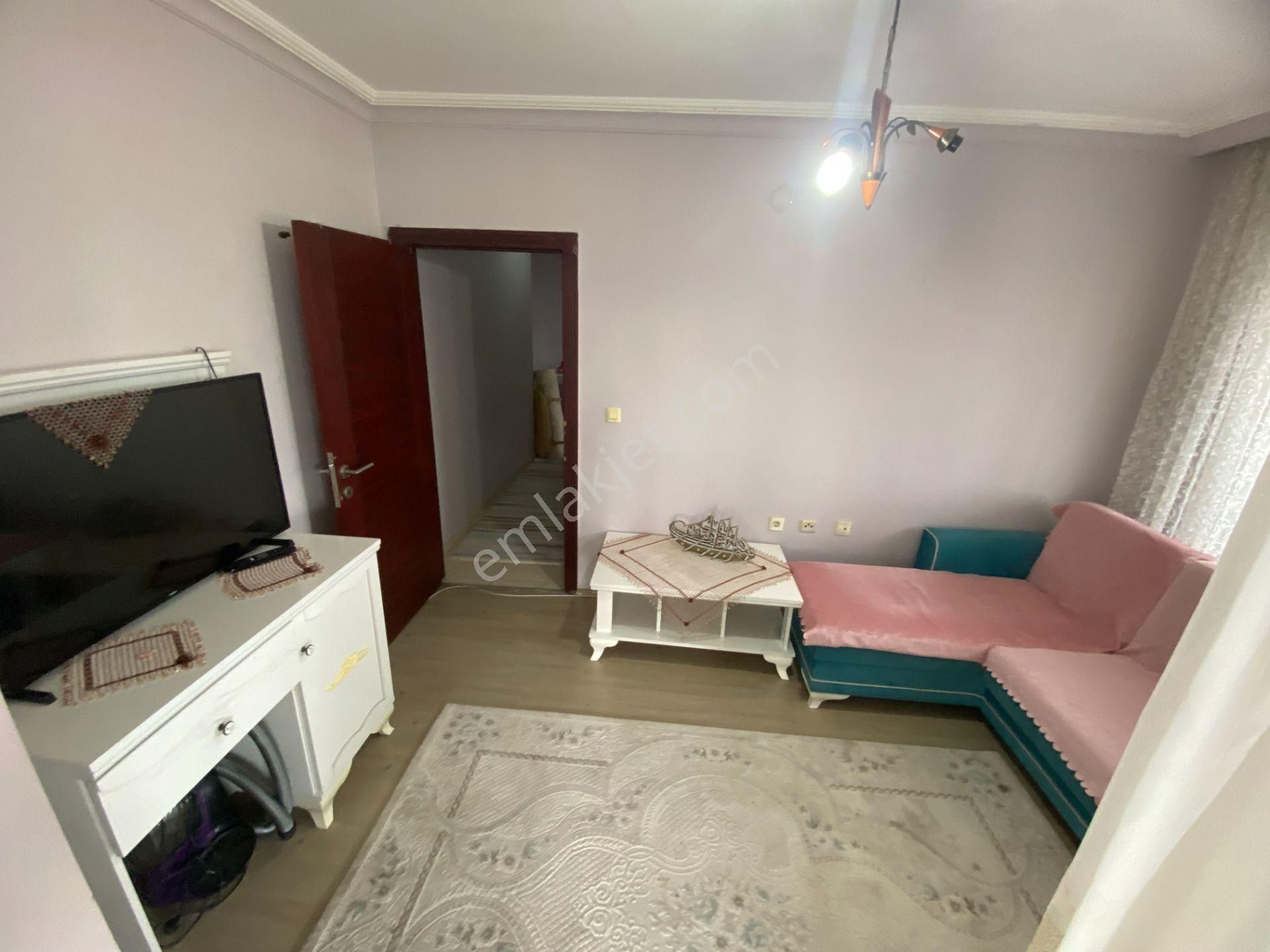 Elvanda Satılık 3+1 Teras Asansörlü Güneş İçinde - Görsel 24