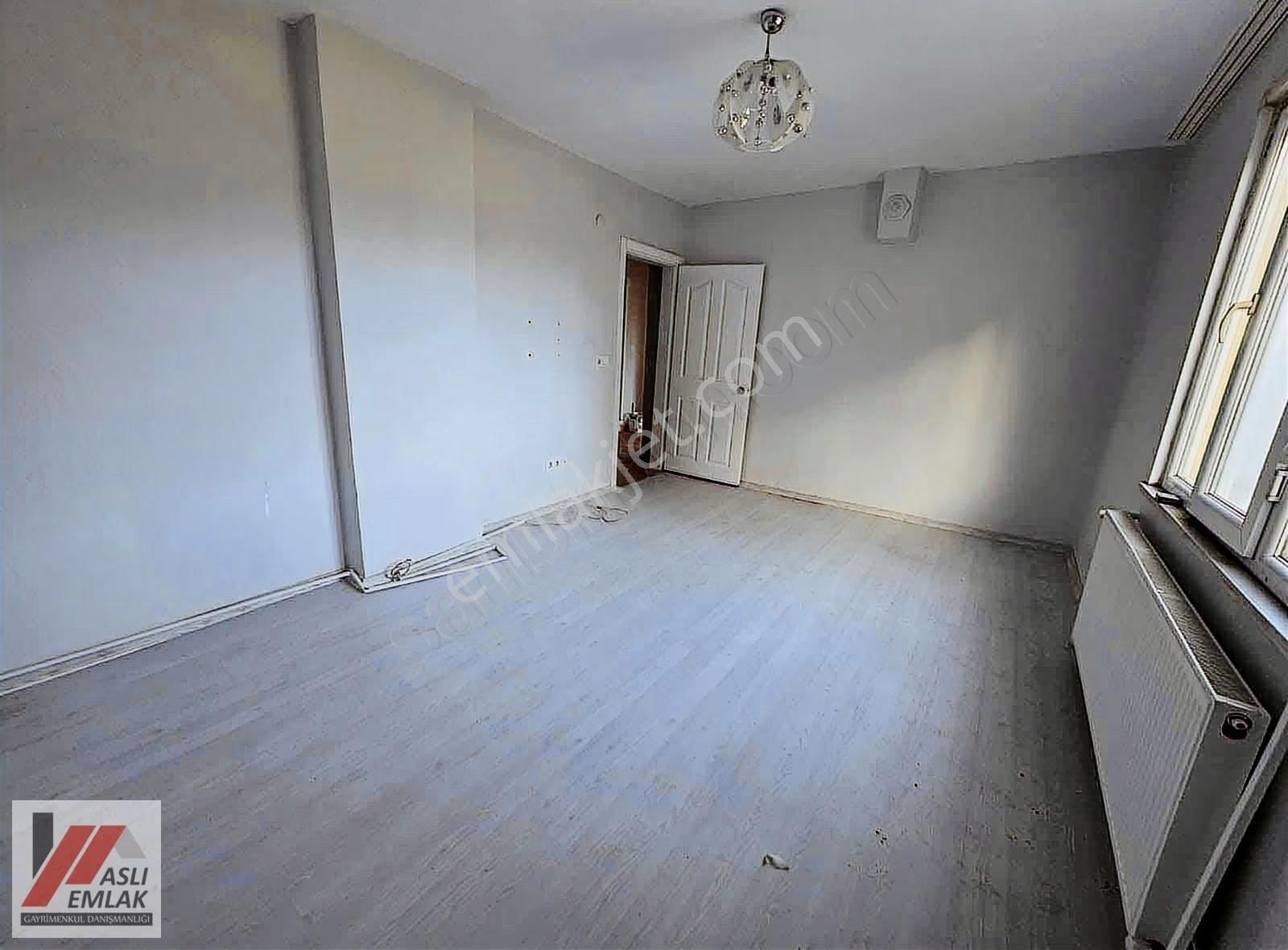 Aslı Emlak'tan 75 Yıl Mah. Satılık 2+1 Balkonlu 2. Kat Daire - Görsel 4