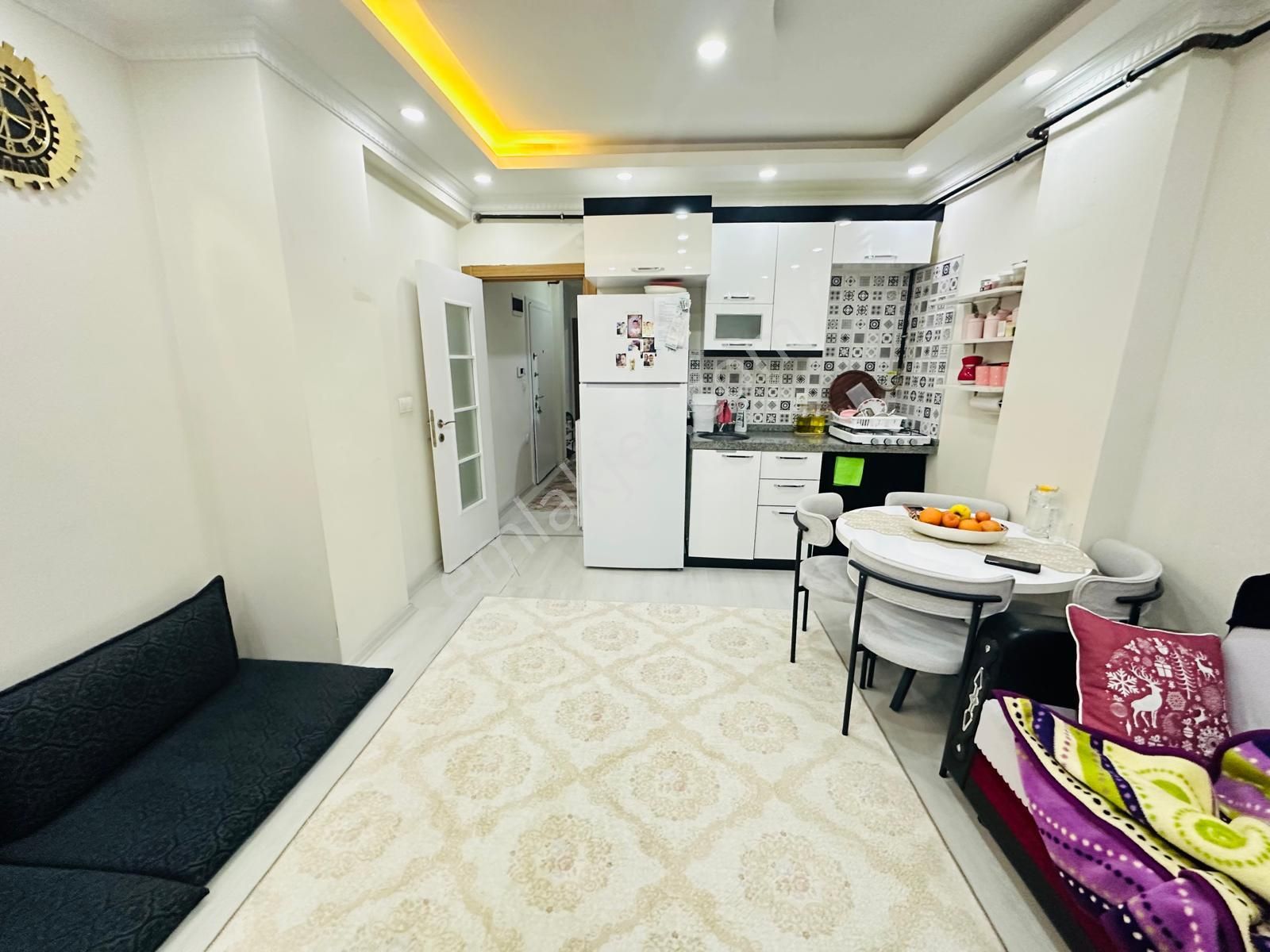 Has Seba'da İnönüde Cadde Dibinde Fırsat 2+1 70m Yeni Bina Daire - Görsel 9