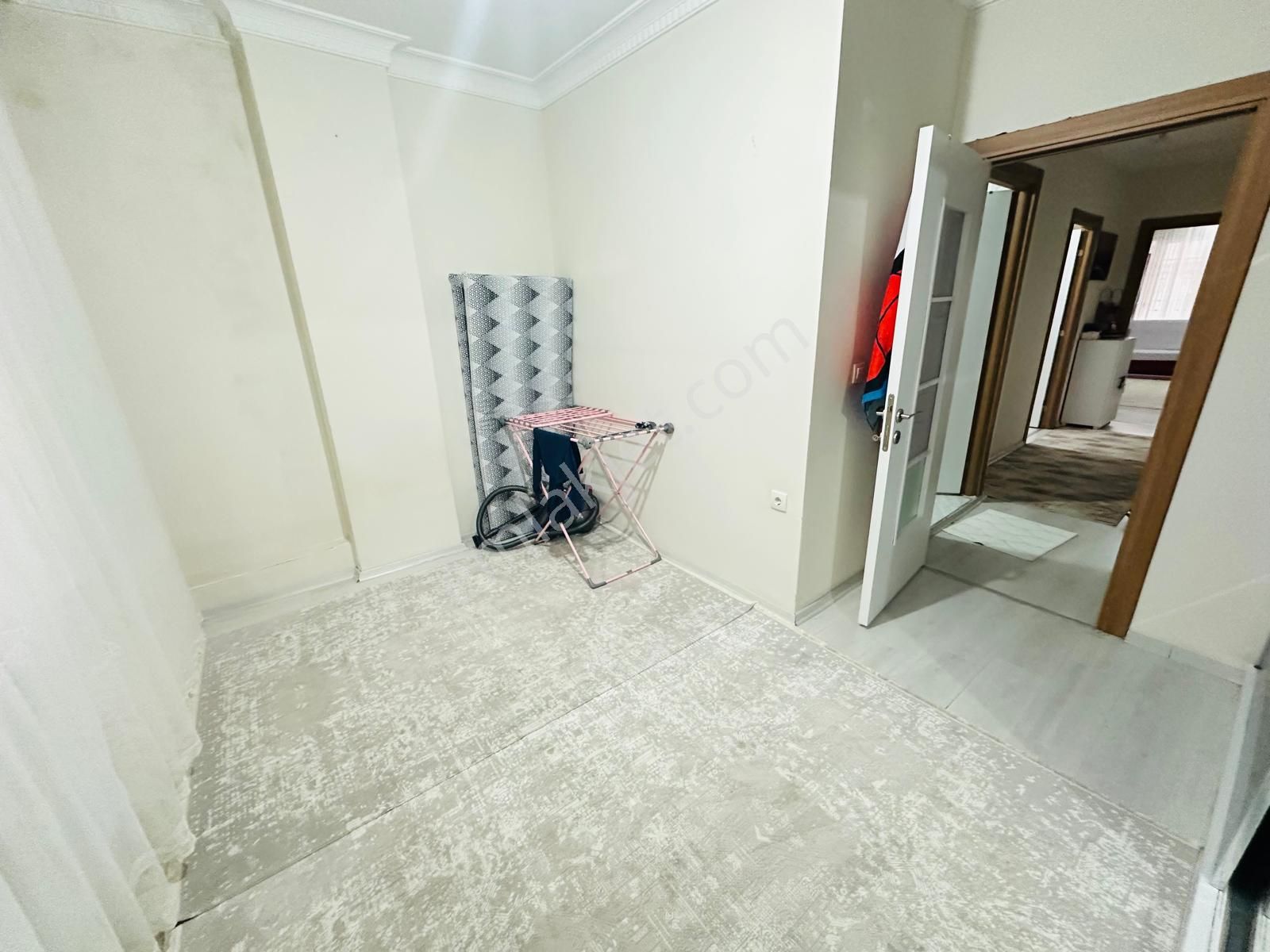 Has Seba'da İnönüde Cadde Dibinde Fırsat 2+1 70m Yeni Bina Daire - Görsel 15