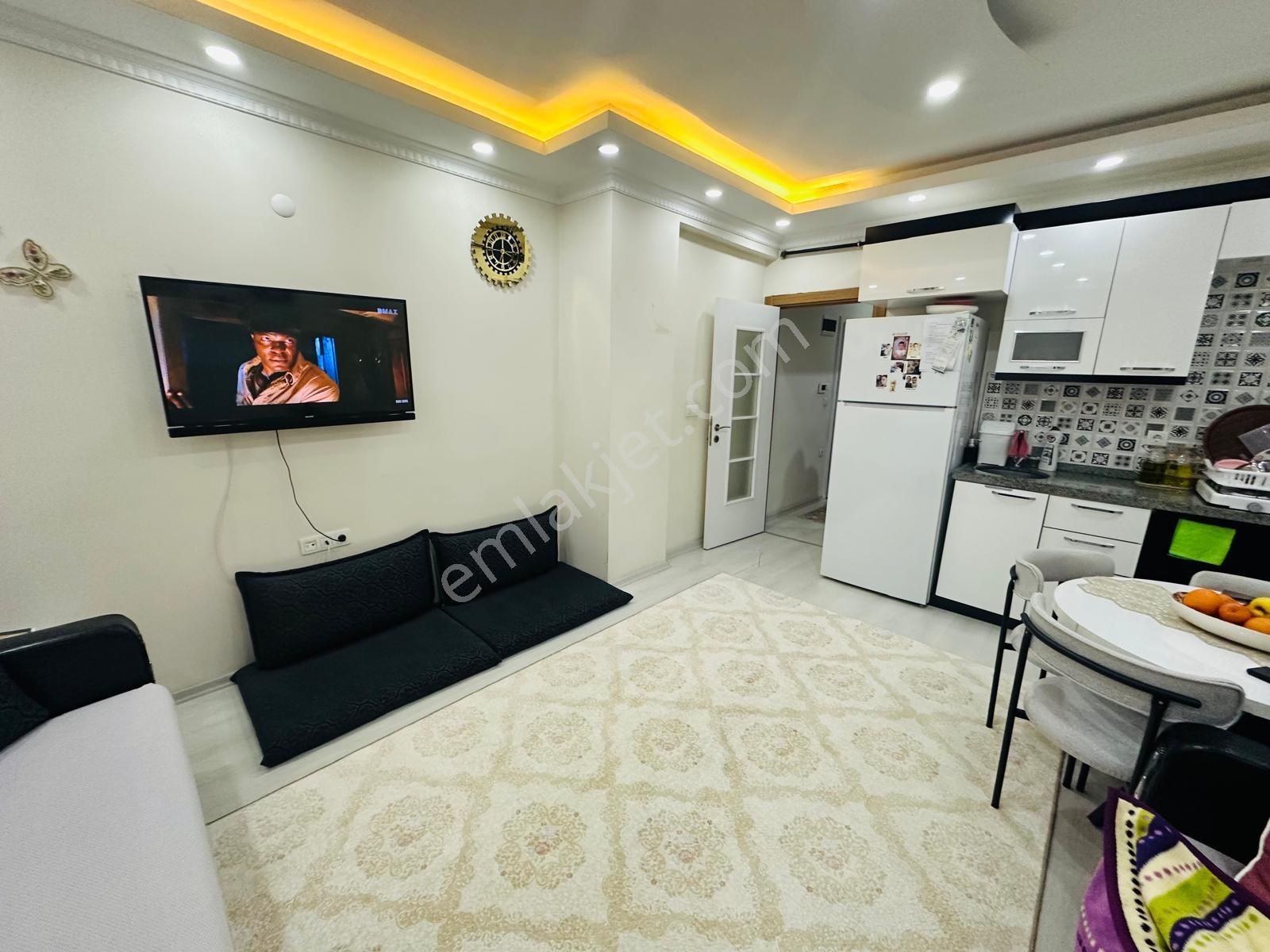 Has Seba'da İnönüde Cadde Dibinde Fırsat 2+1 70m Yeni Bina Daire - Görsel 12