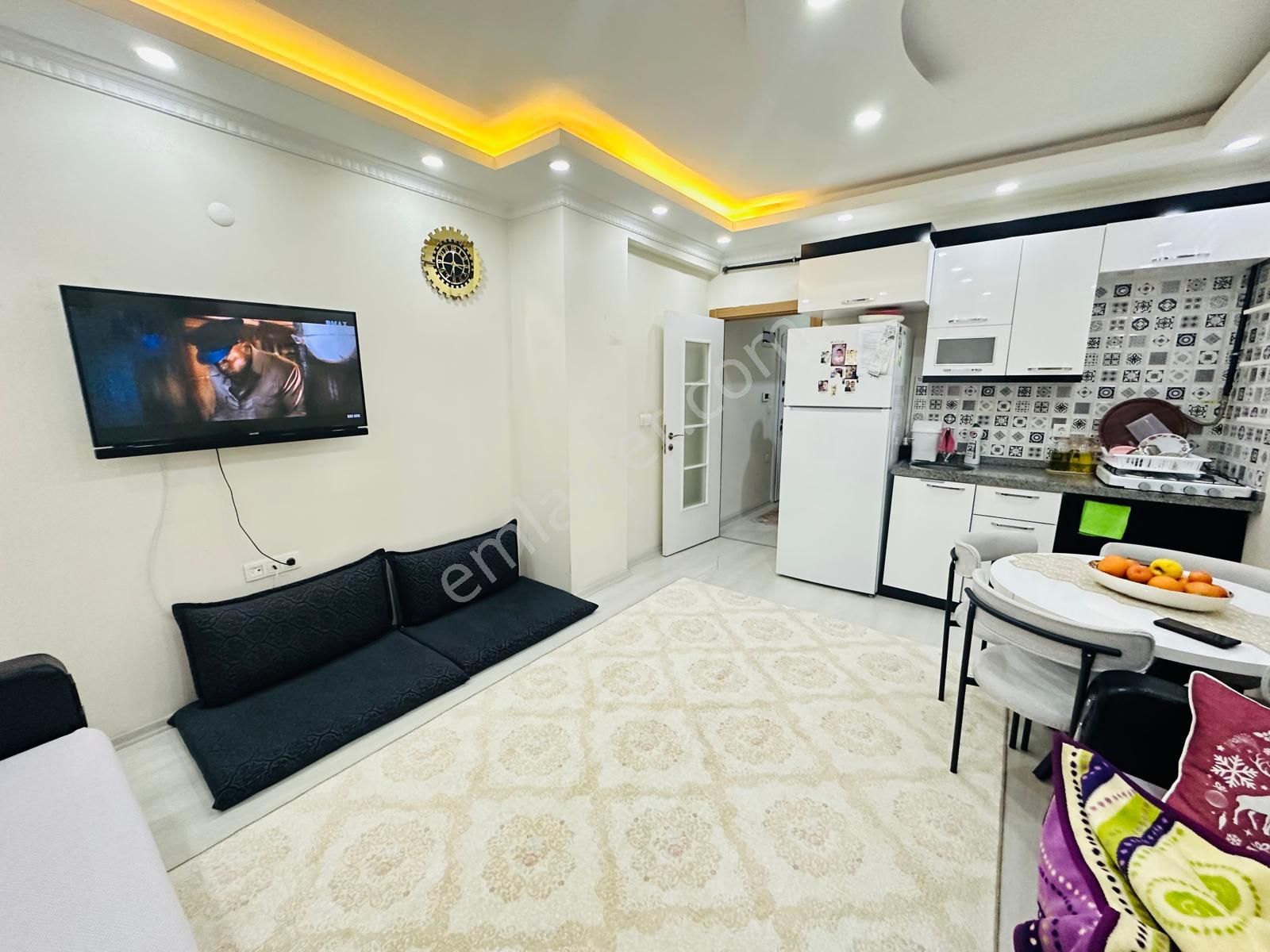 Has Seba'da İnönüde Cadde Dibinde Fırsat 2+1 70m Yeni Bina Daire - Görsel 7