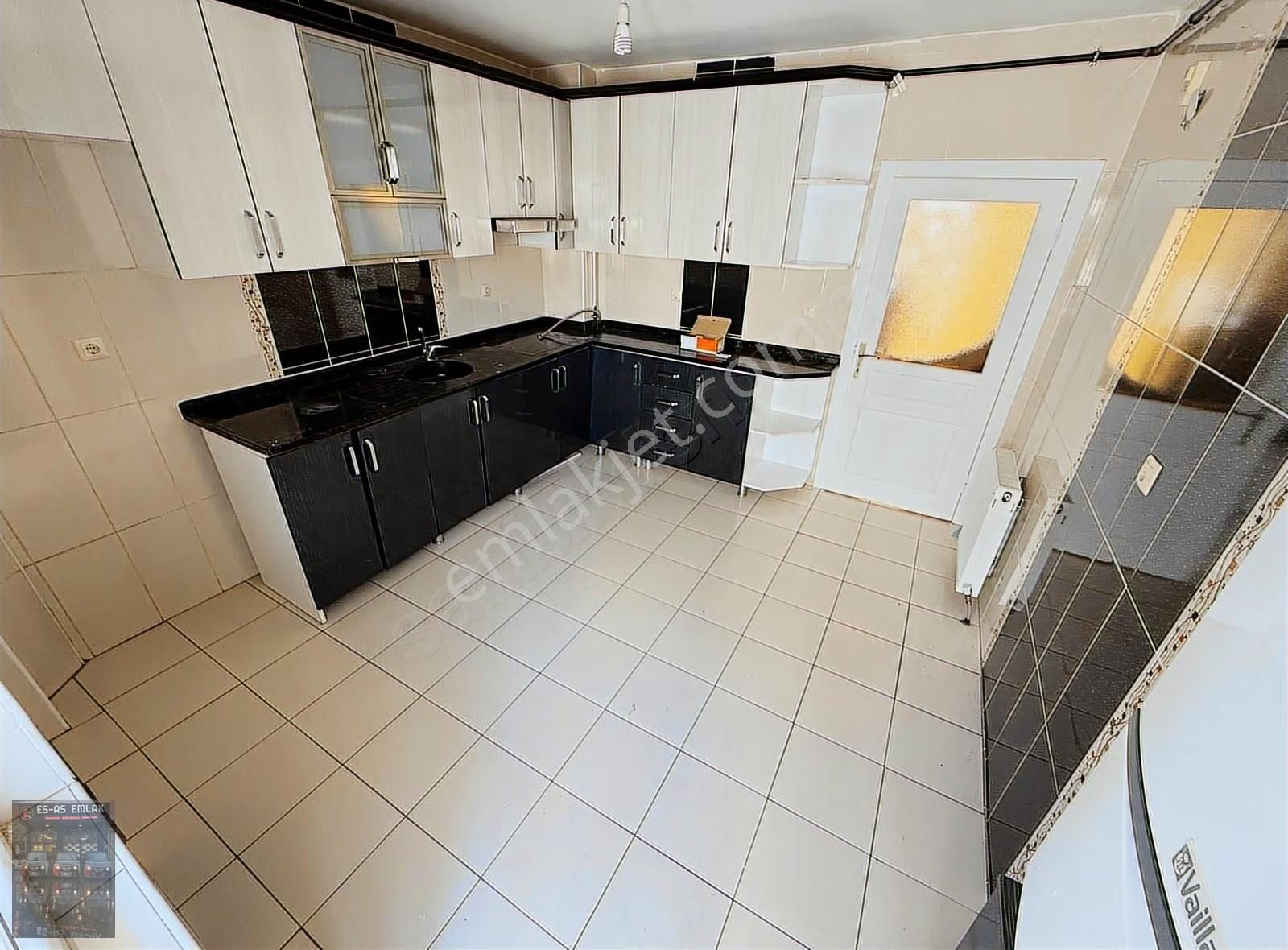 Sincan Maraşal Çakmak Mh.de 3+1 Yapılı Kiralık Daire - Görsel 28