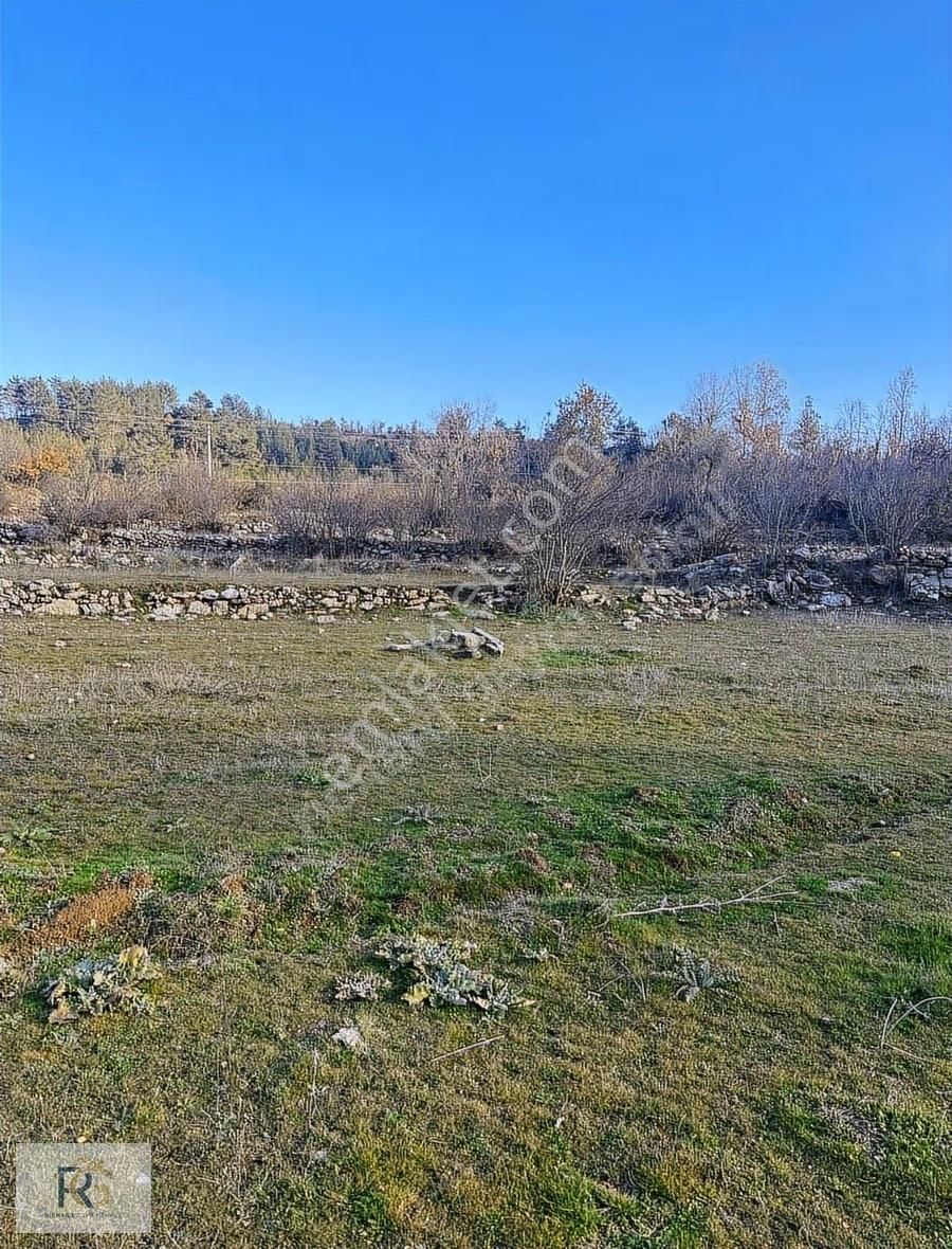 Bucak Çobanpınarda Yerleşik Alan İçinde 3.206 M² Satılık Arazi - Görsel 8