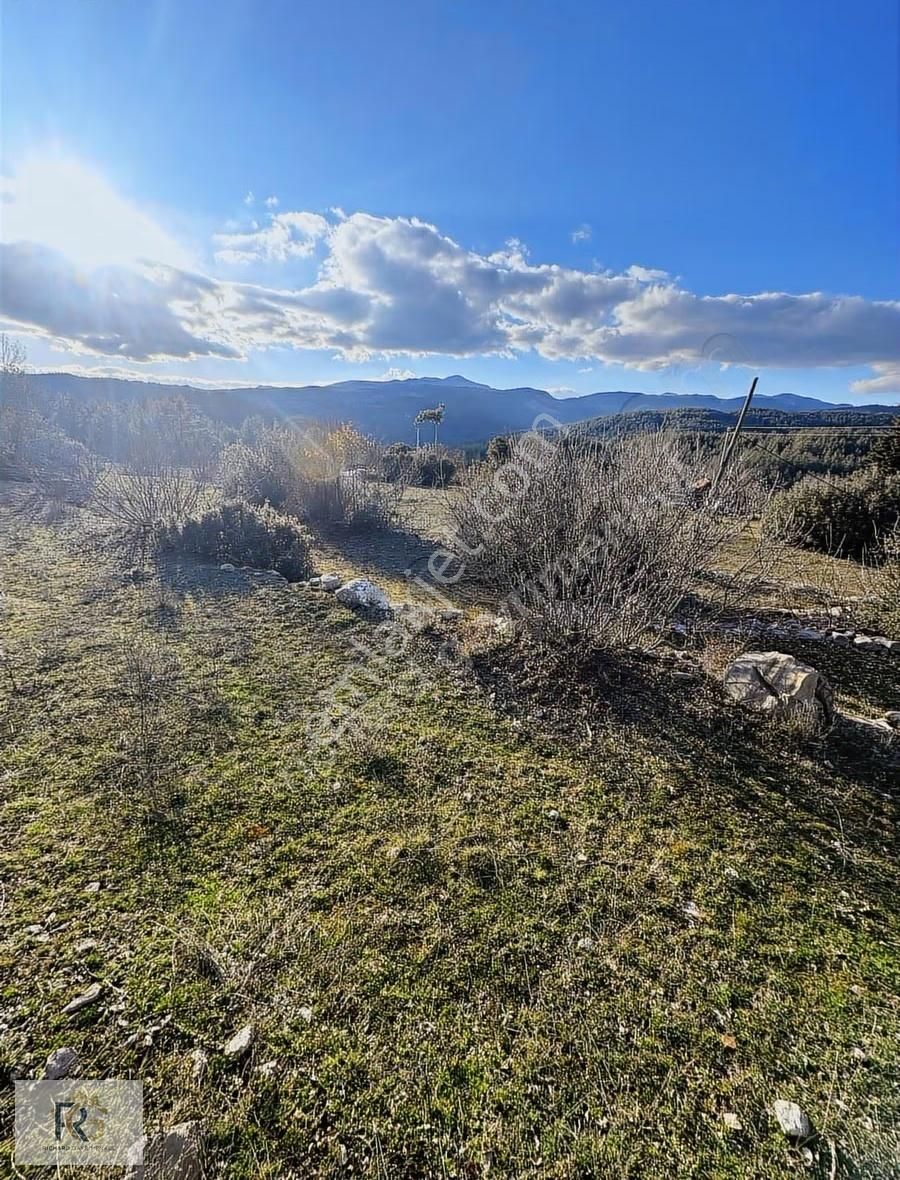 Bucak Çobanpınarda Yerleşik Alan İçinde 3.206 M² Satılık Arazi - Görsel 6