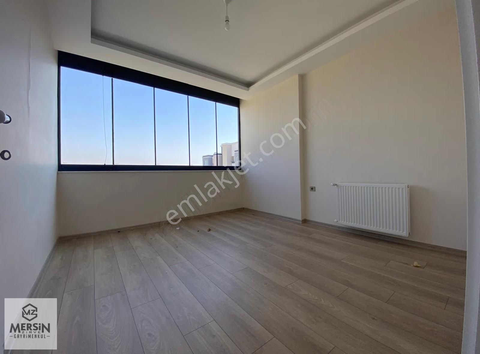 Mezitli Akdeniz'de Kiralık Geniş 4+1 Daire - Görsel 19