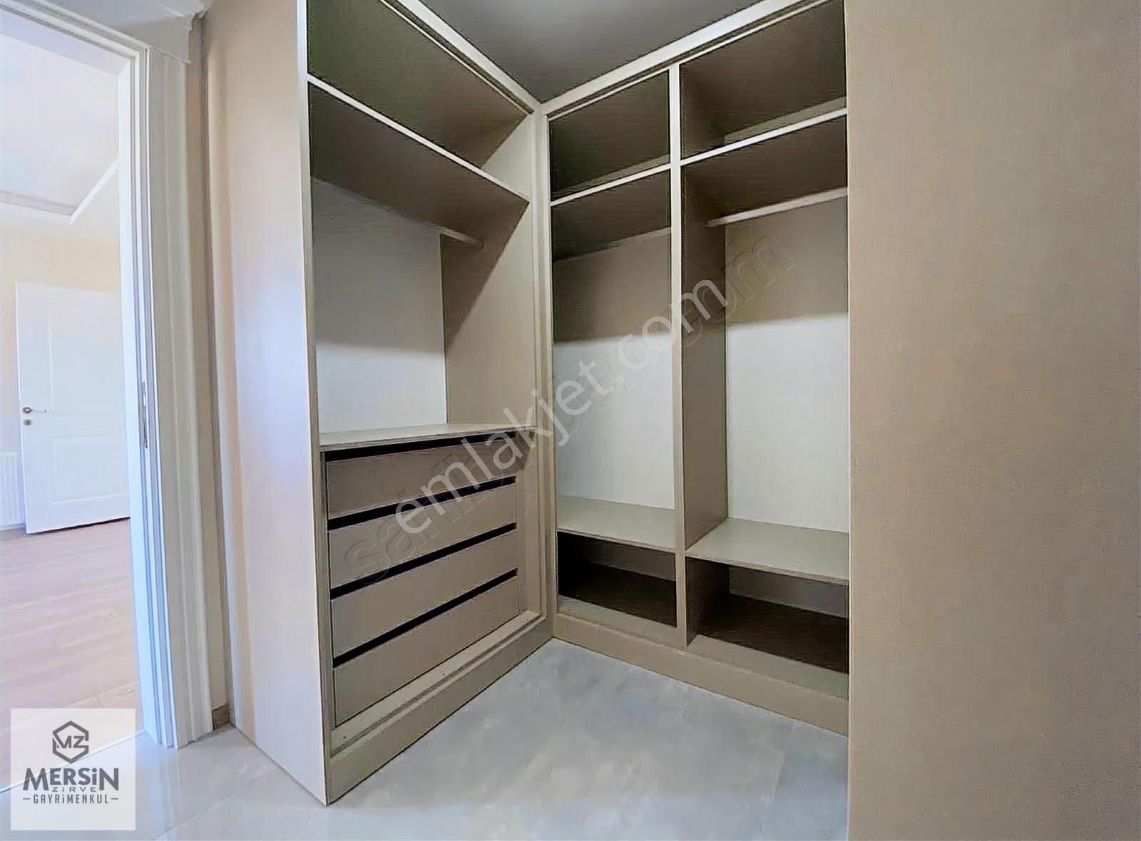 Mezitli Akdeniz'de Kiralık Geniş 4+1 Daire - Görsel 12