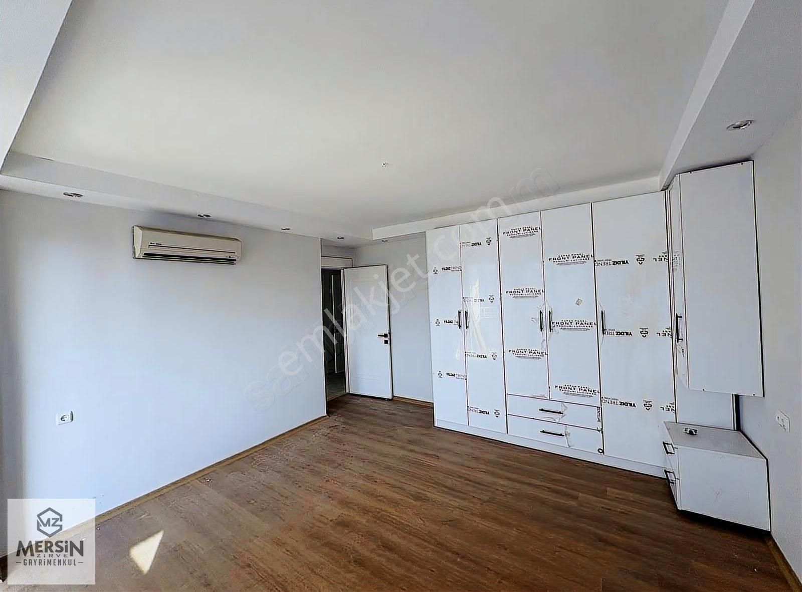 Mezitli Adonis Sitesi'nde Deniz Manzaralı Satılık 3+1 Daire - Görsel 13