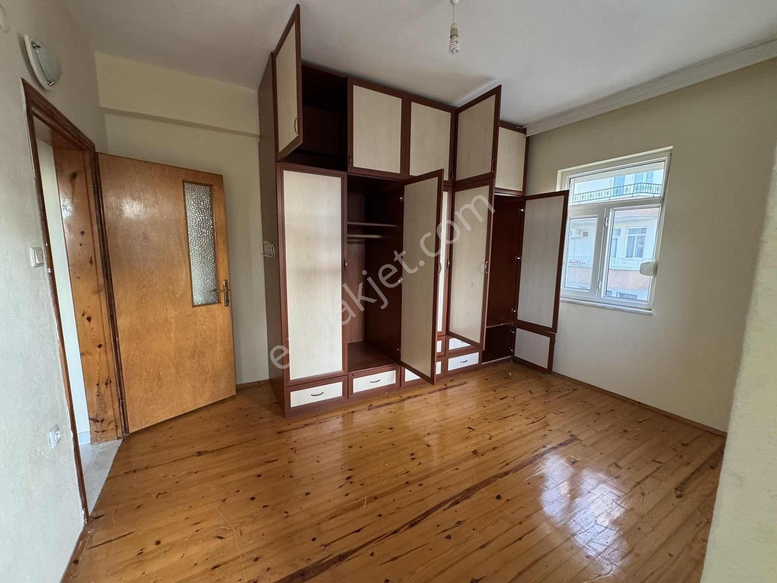 Metrekare Emlak'tan Çeltikçi'de 4+1 Kiralık Daire - Görsel 3